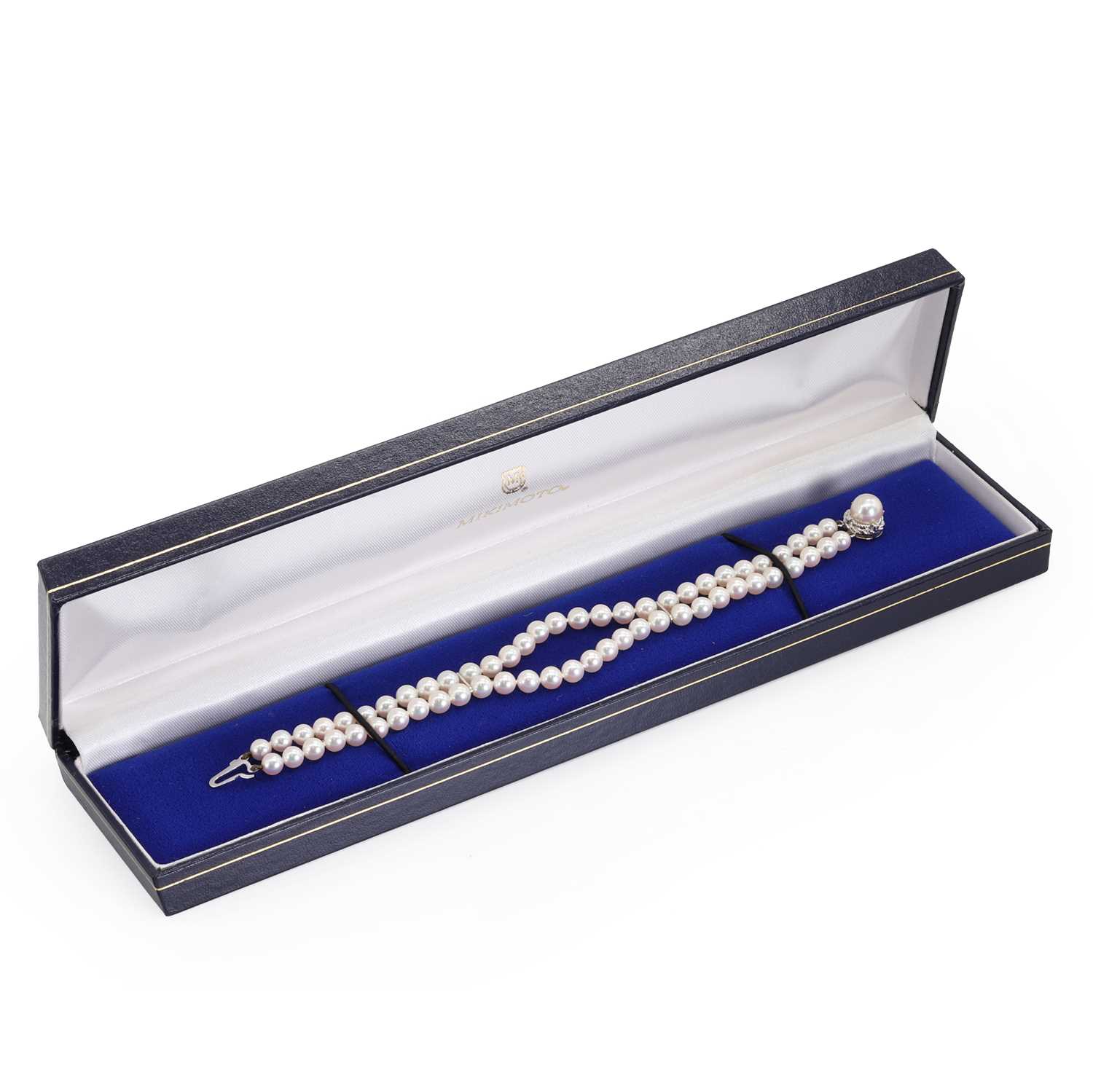 A two row uniform cultured pearl bracelet, - Image 2 of 2