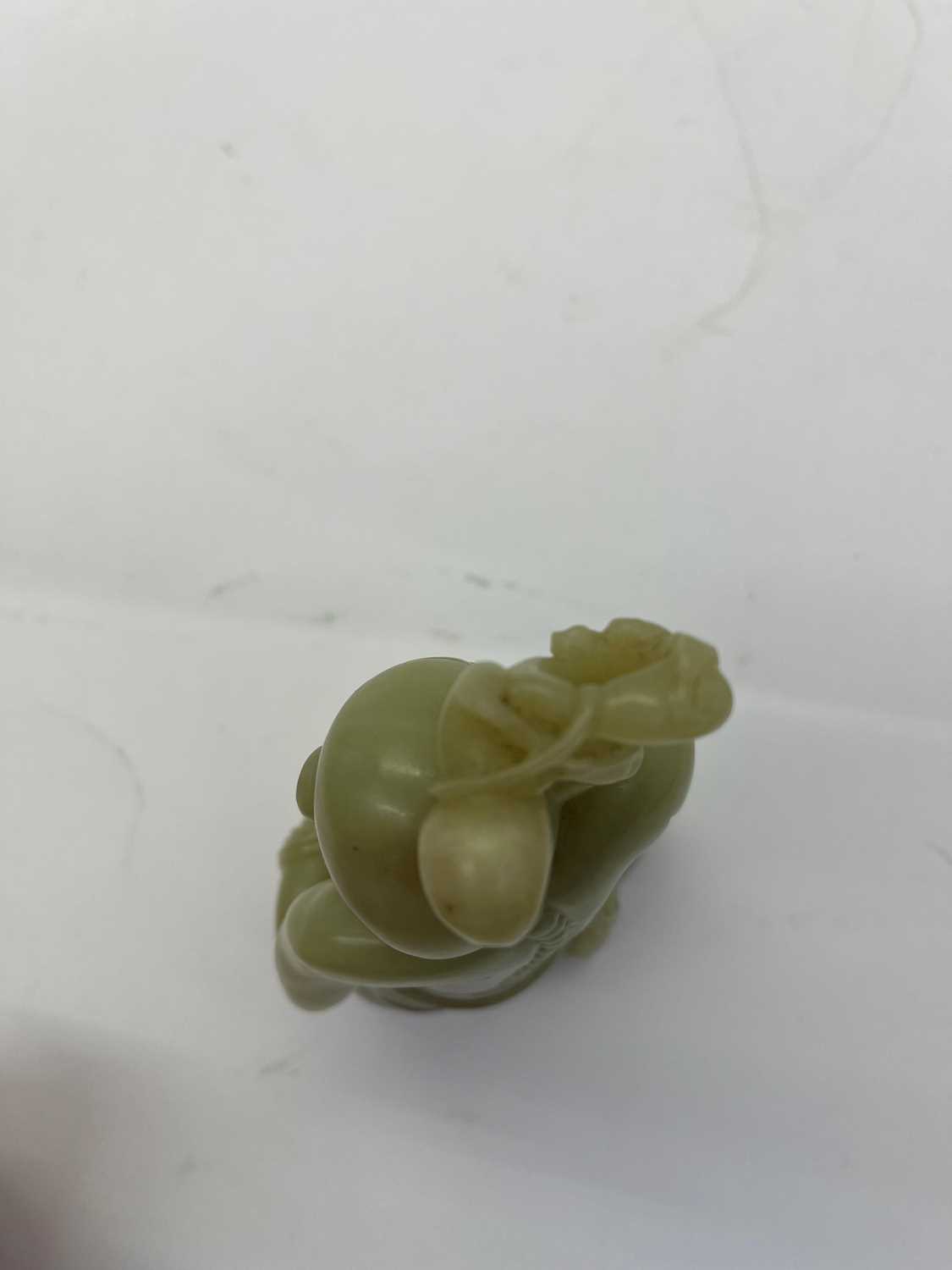 Two Chinese jade figures, - Image 11 of 17