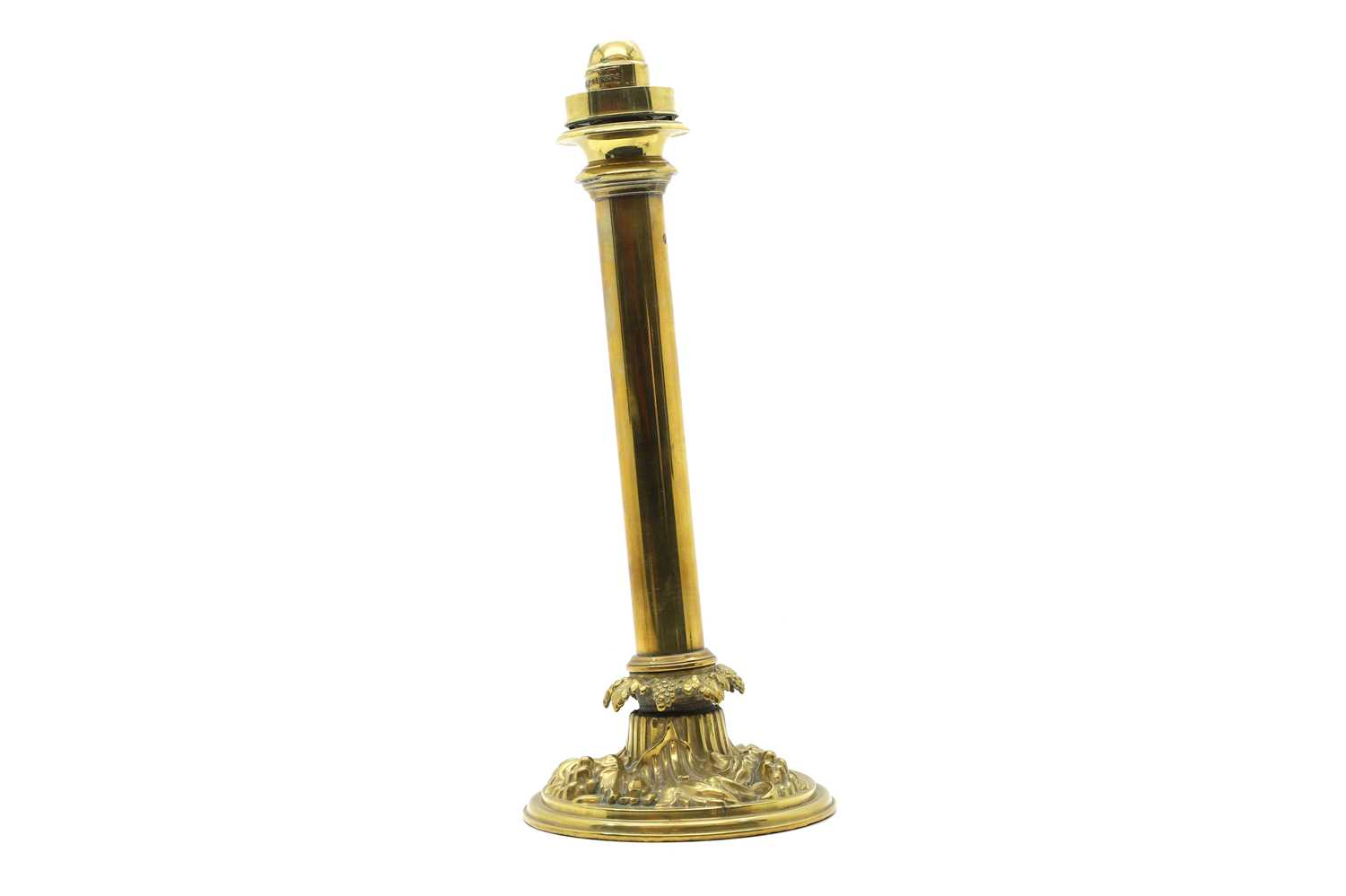 A brass oil lamp, - Image 2 of 3