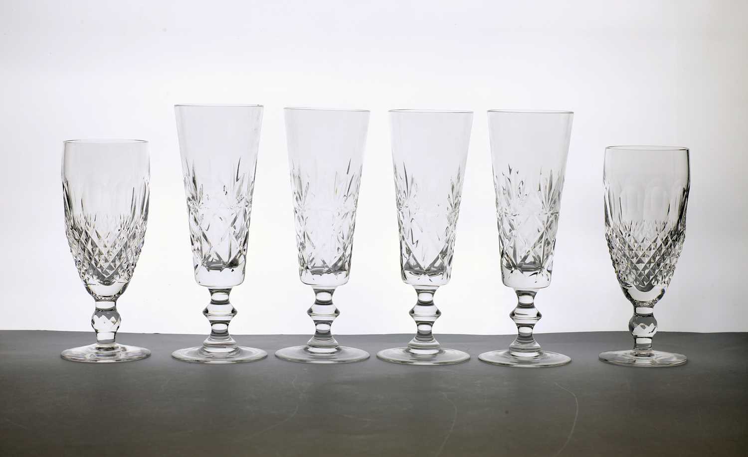A group of twelve Waterford Crystal 'Colleen' pattern wine glasses - Image 3 of 3