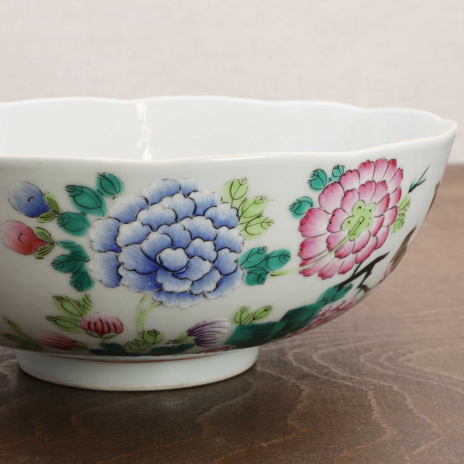 A Chinese famille rose bowl, - Image 8 of 8