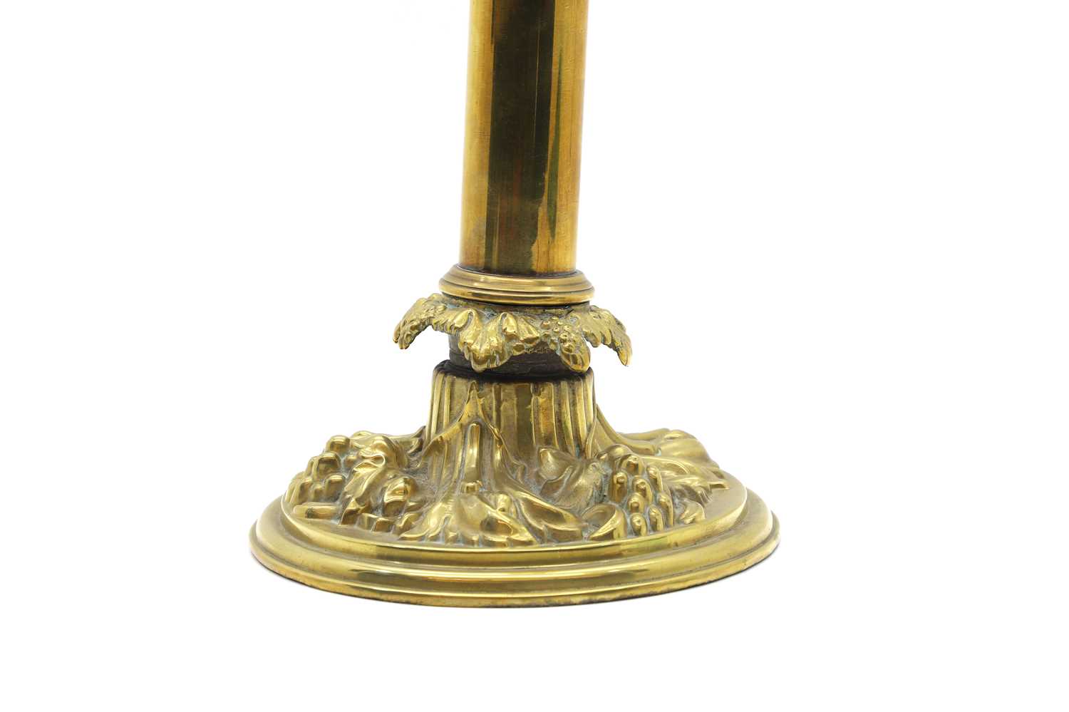 A brass oil lamp, - Image 3 of 3