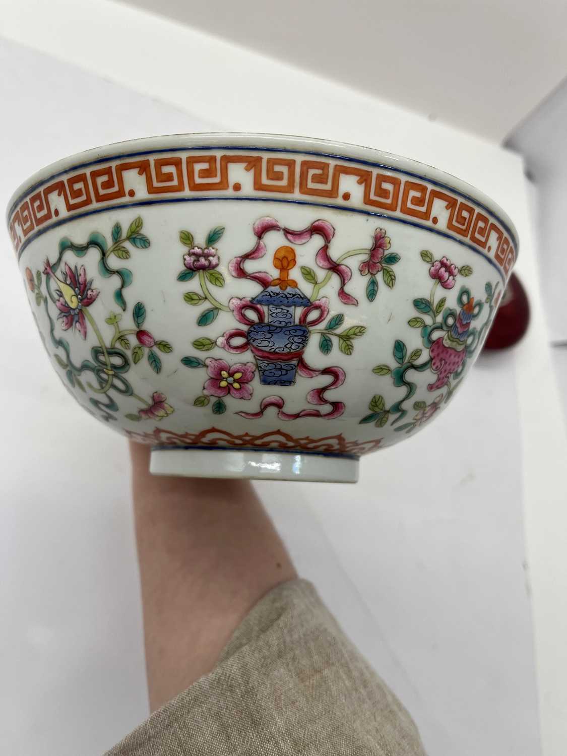 A Chinese famille rose bowl, - Image 6 of 14