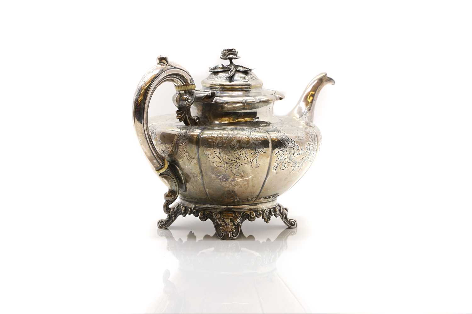 A Victorian silver teapot - Image 2 of 4