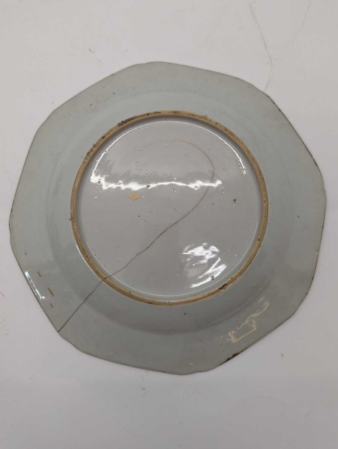 A collection of Chinese export blue and white plates, - Image 16 of 26