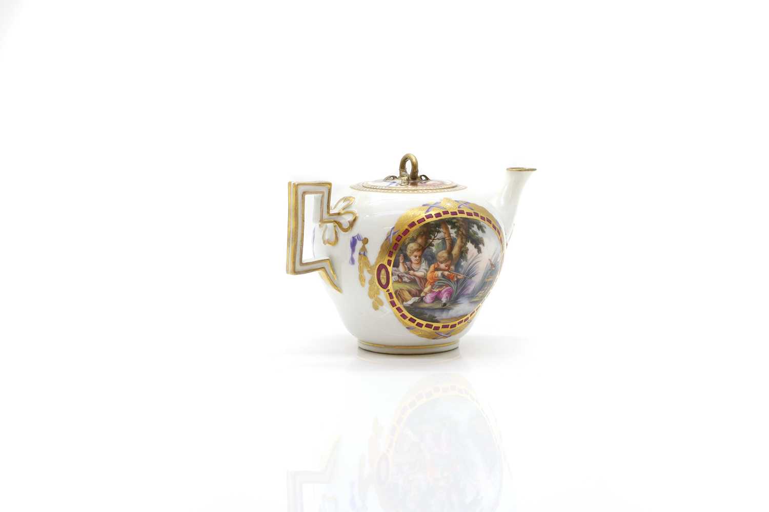 A Meissen style porcelain teapot and cover, - Image 4 of 5
