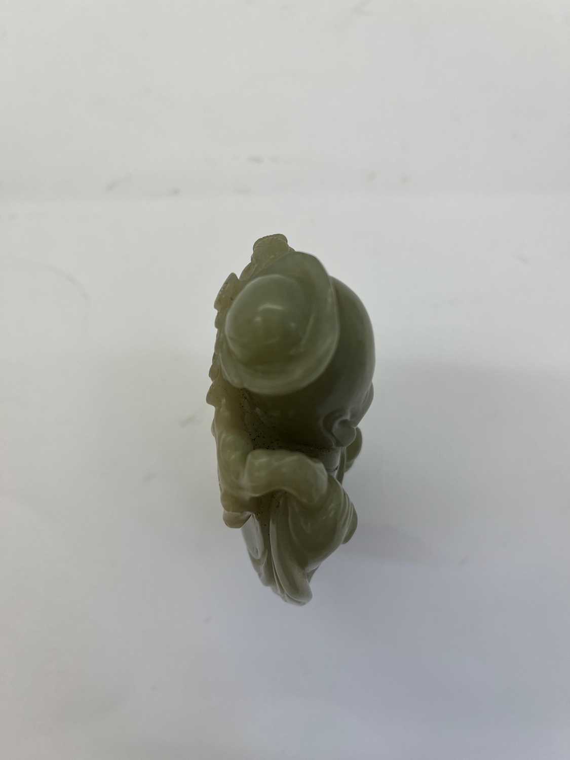 Two Chinese jade figures, - Image 3 of 17