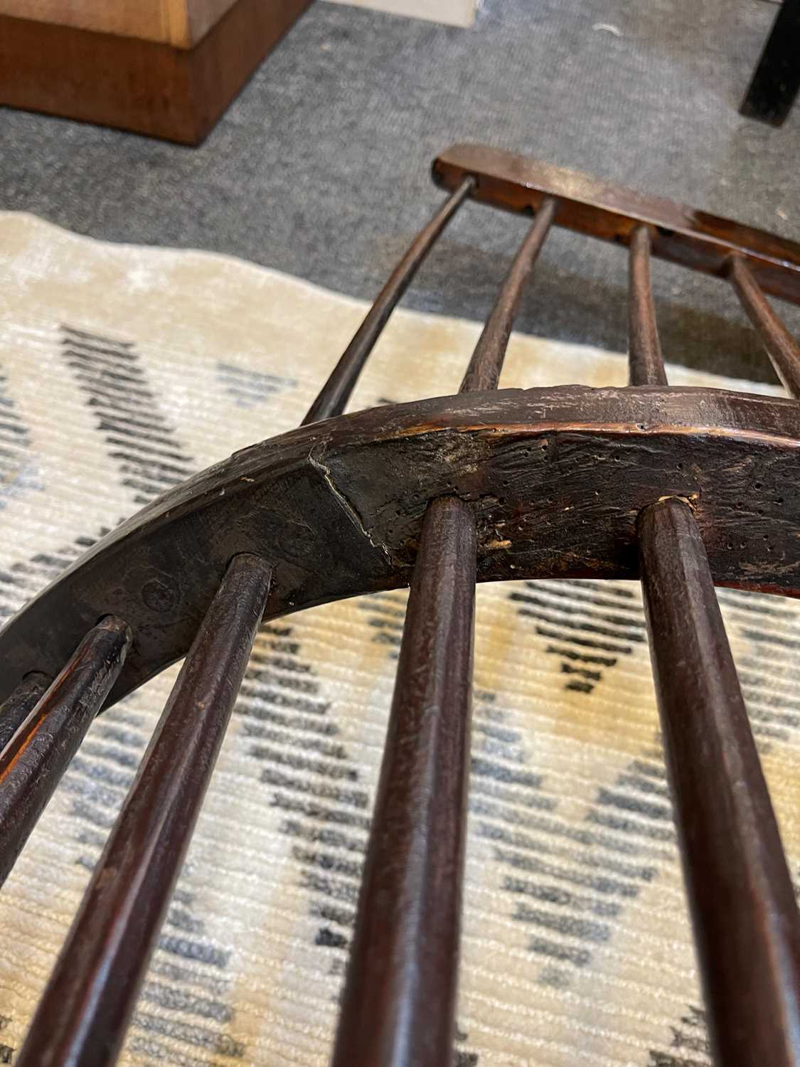 A small ash and elm comb-back Windsor chair, - Image 9 of 17