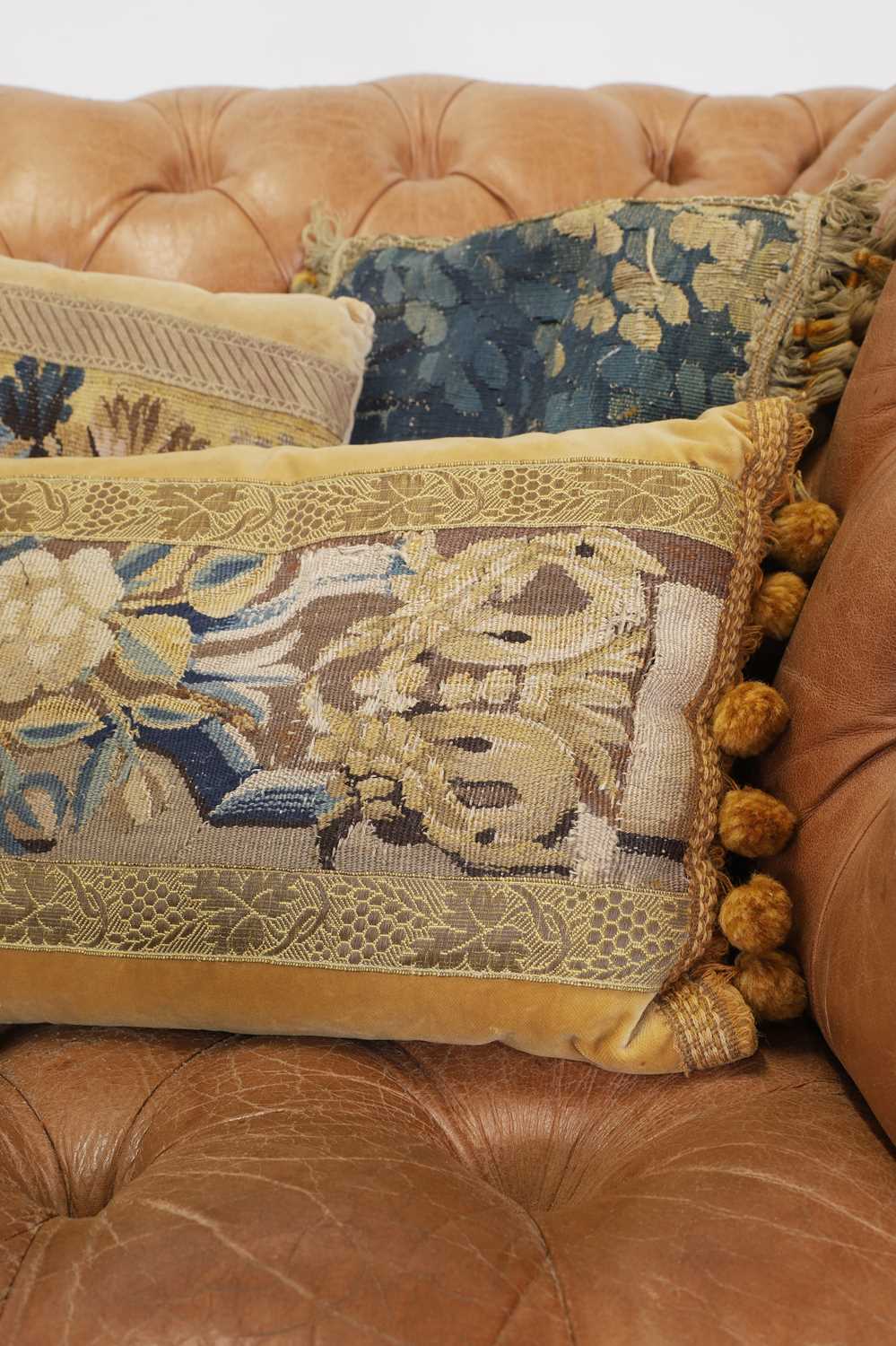A collection of ten tapestry cushions, - Image 7 of 9