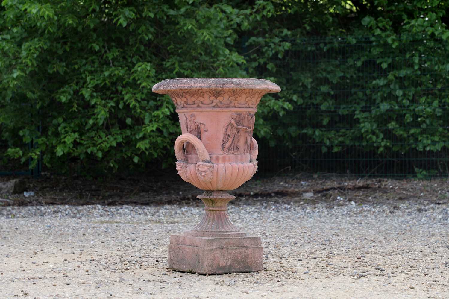 A terracotta garden urn, - Image 8 of 10