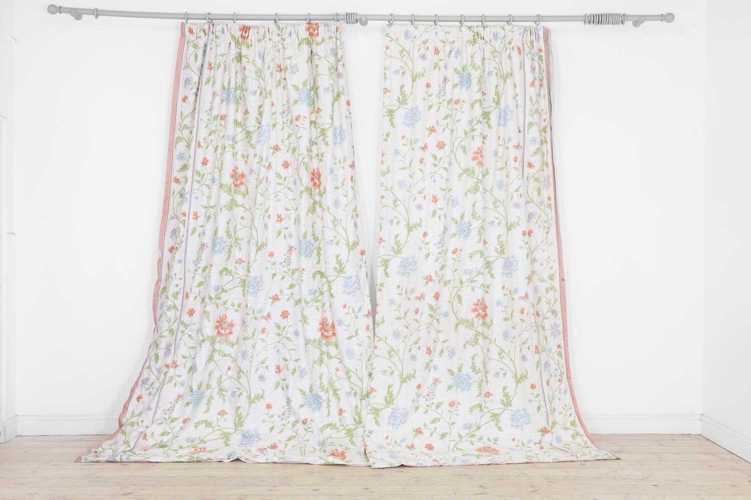 Two pairs of lined and interlined chintz curtains, - Image 3 of 9