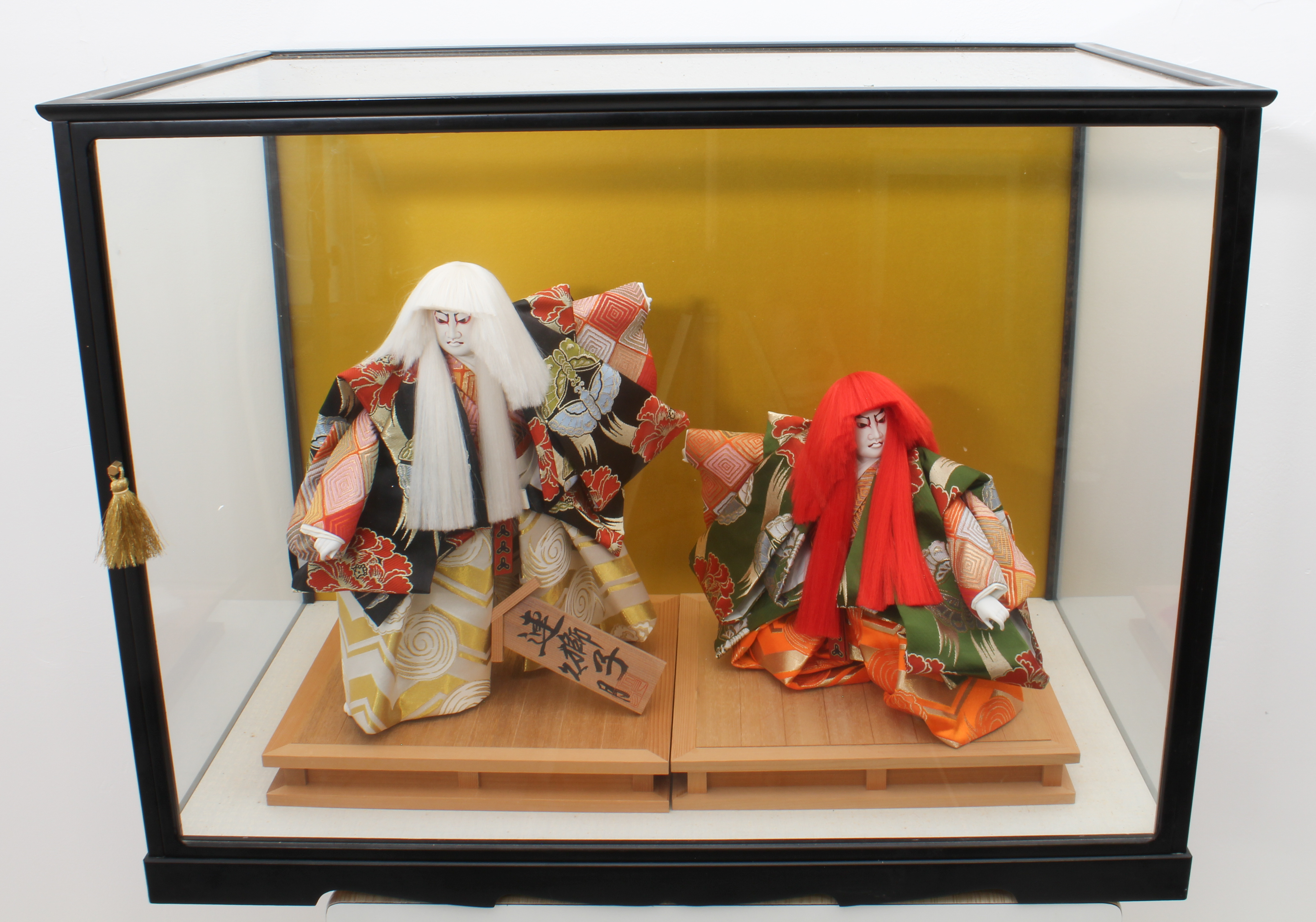 A cased pair of Japanese dolls depicting Ren Jishi actors by Kyugetsu of Tokyo - second half 20th - Image 4 of 6