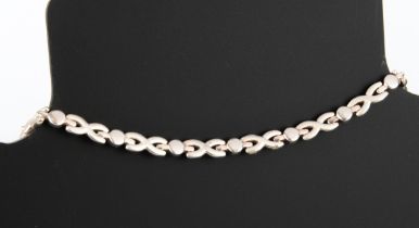 A heavy silver neck chain or necklace - Sheffield hallmarks, with alternating brushed x-shaped and