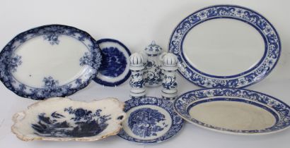 A small collection of antique and modern blue and white pottery and porcelain (9 pieces)