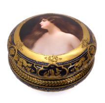 A 'Vienna' porcelain circular box and cover - late 19th / early 20th century, hand painted with a