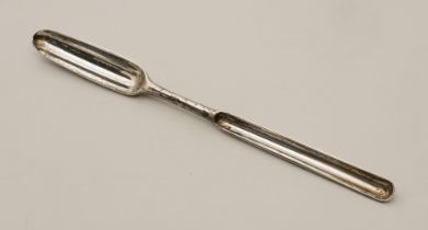 An Edwardian silver marrow scoop in George III style - Goldsmiths & Silversmiths Co. Ltd., London