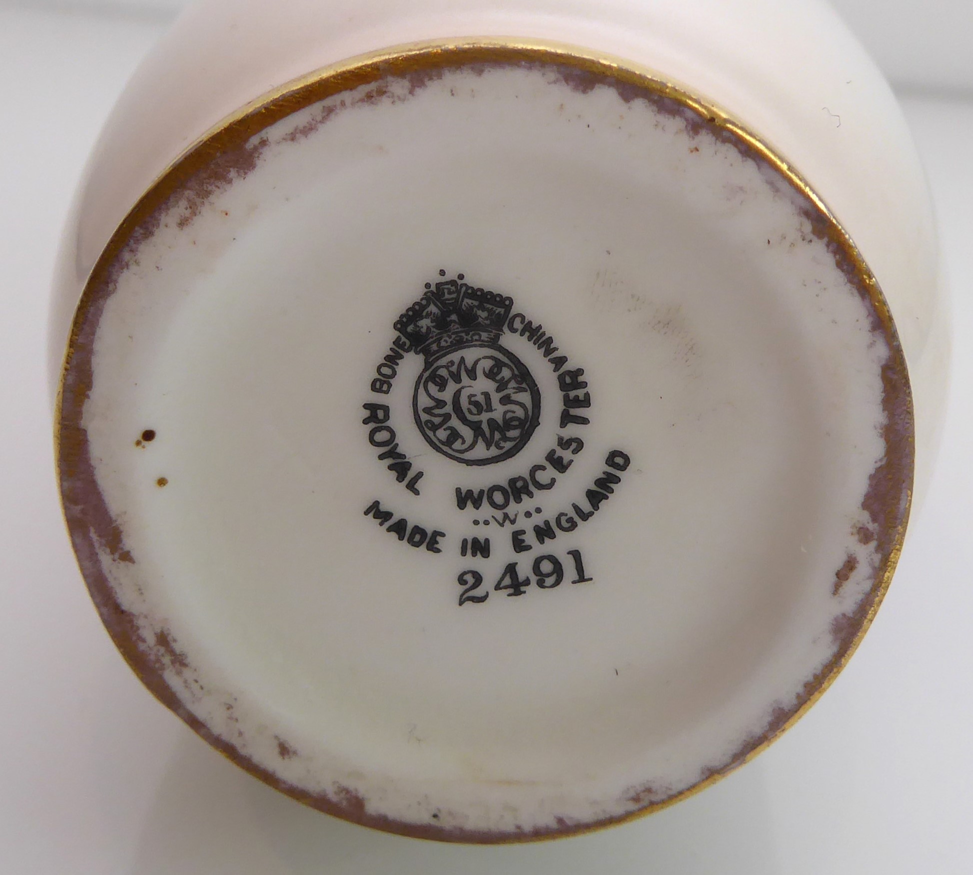 A Royal Worcester porcelain vase hand painted with blackberries and signed M Miller, date code - Image 3 of 3