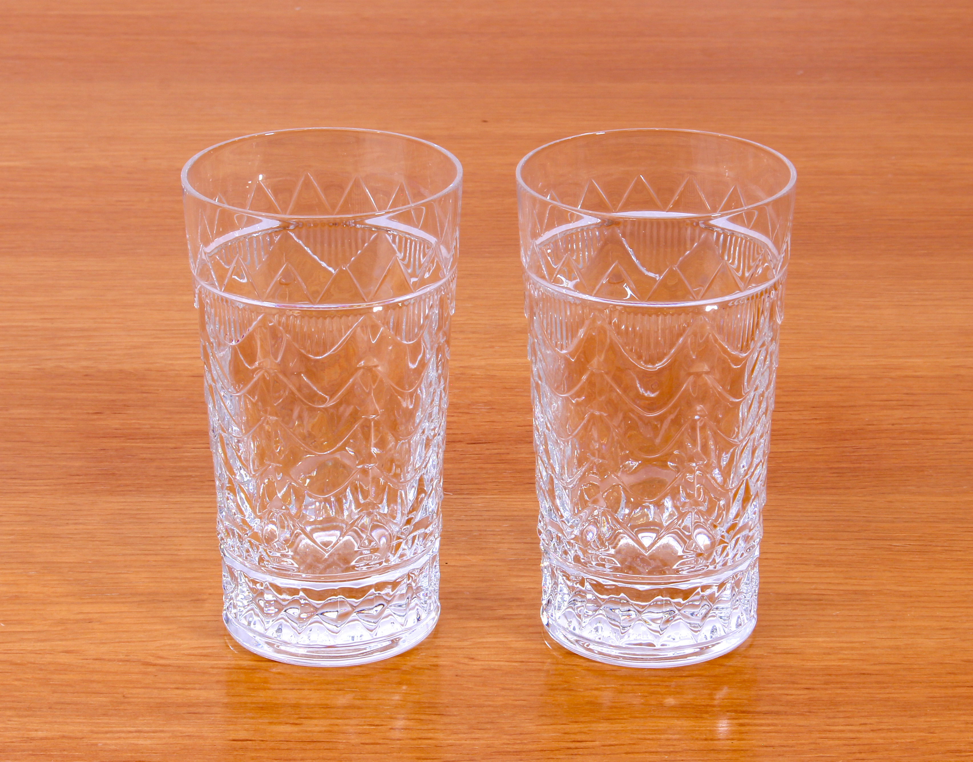A boxed pair of William Yeoward Crystal Hi-Ball Tumbler glasses - etched marks to base, 14.5 cm - Image 2 of 2