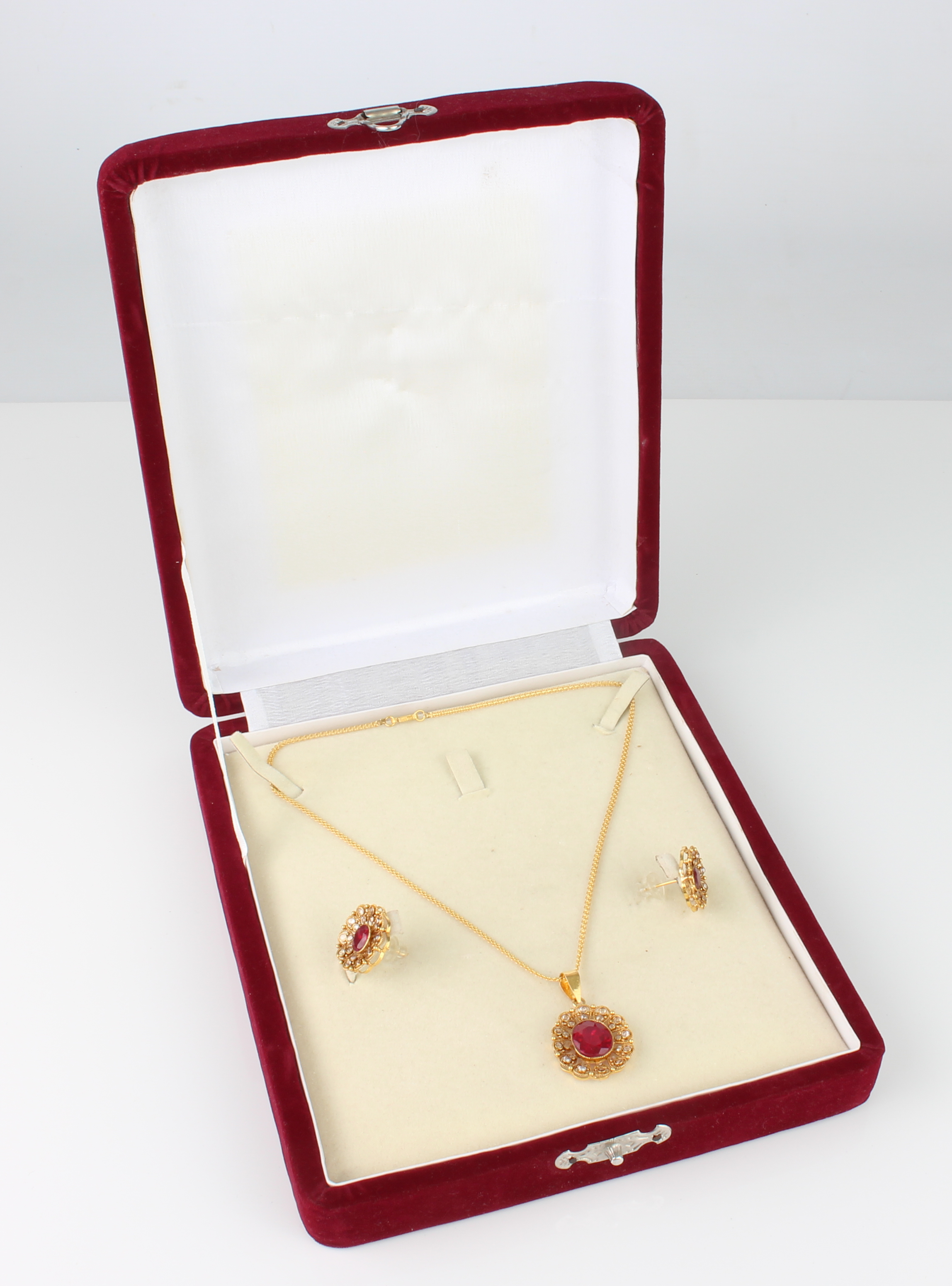 A 22ct gold, red stone and diamond cluster pendant necklace and earrings en suite - unmarked, - Image 5 of 5