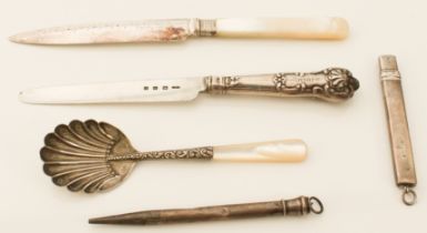 A late-Victorian silver and mother of pearl shell bowl sugar spoon - Robert Pringle & Sons,