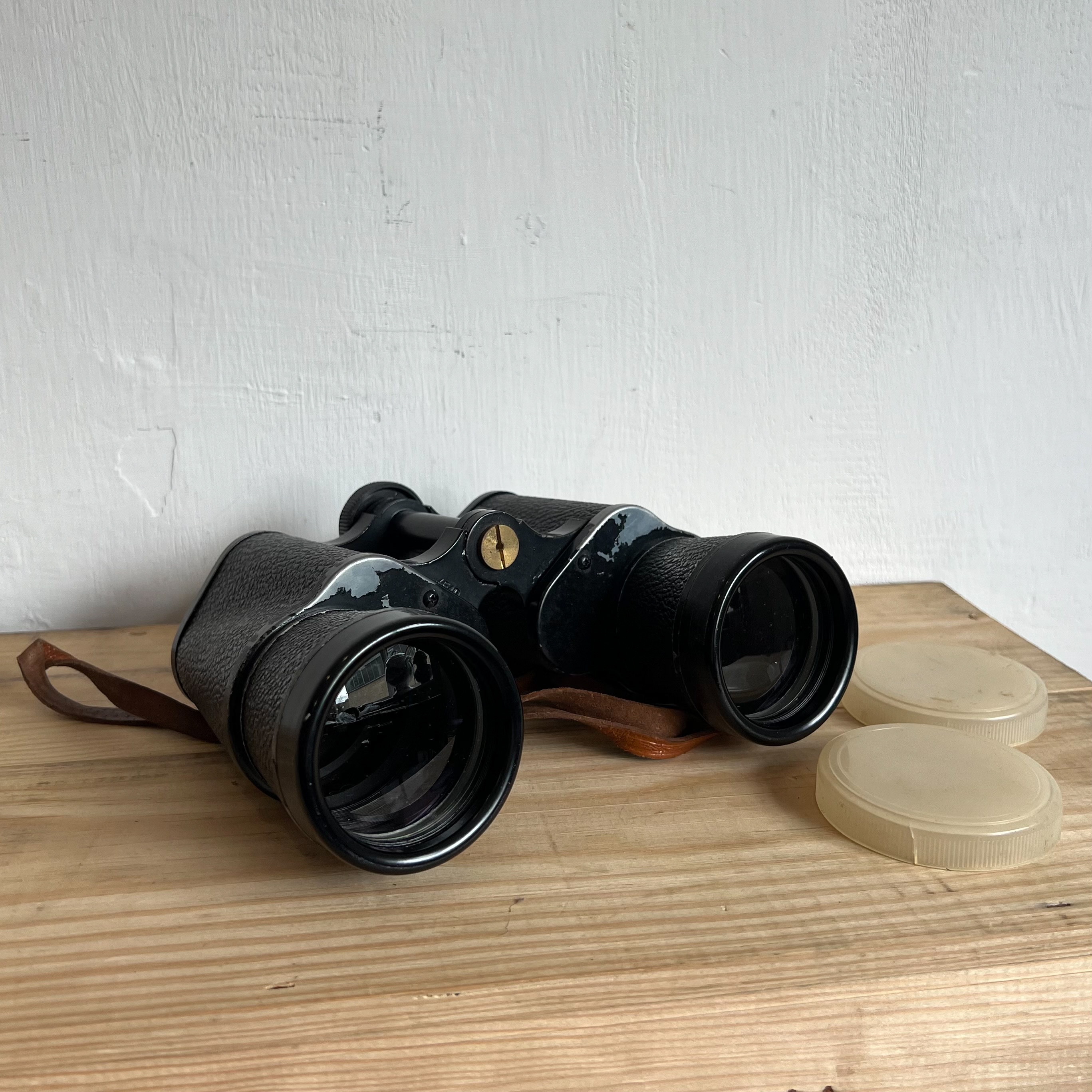 Seven pairs of vintage binoculars (six cased) - including pairs Carl Zeiss Jena (Deltrentis 8x30); - Image 9 of 13