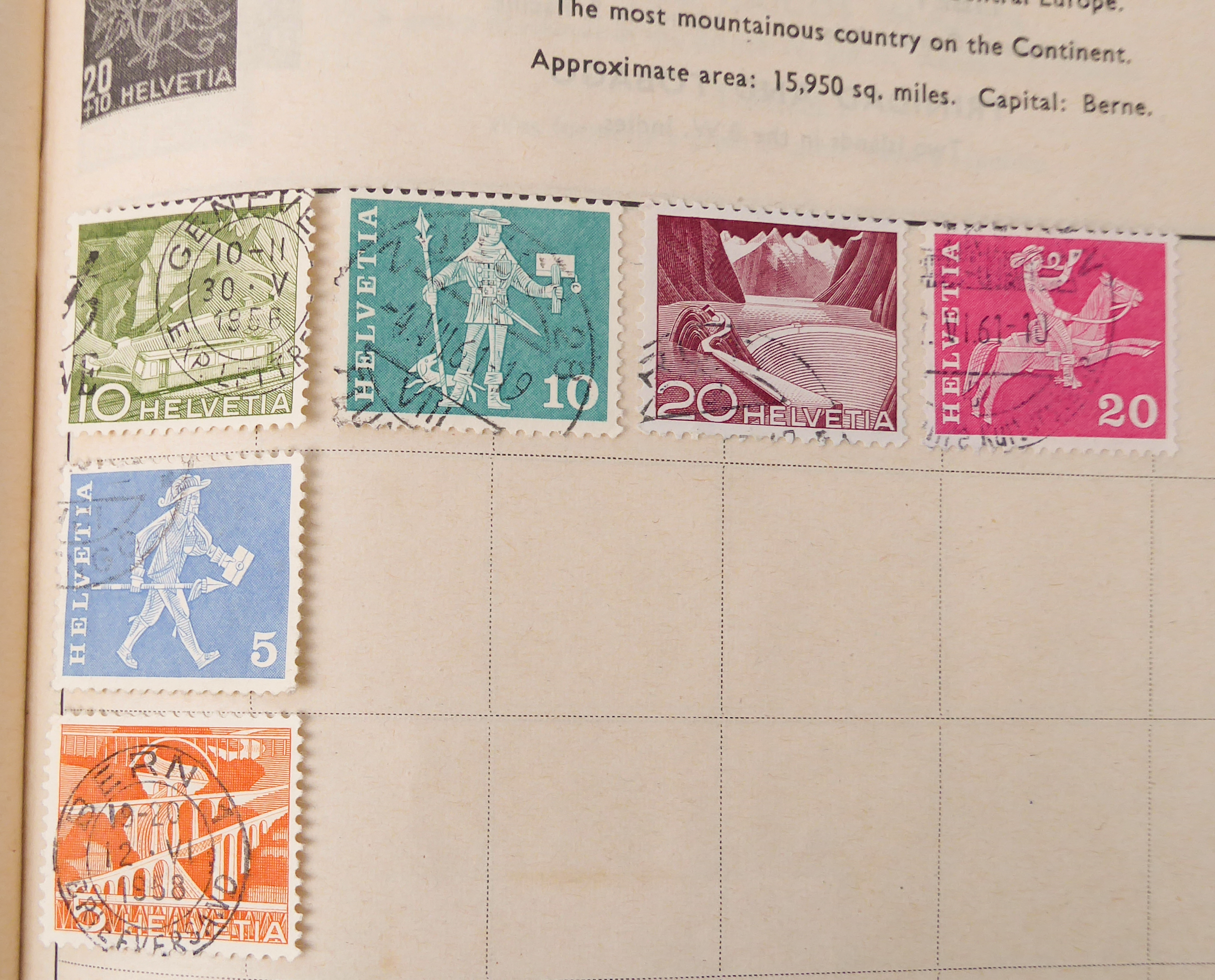 An interesting collection of albumed and semi-sorted GB and World stamps: 1. an album of hinged, - Image 35 of 37