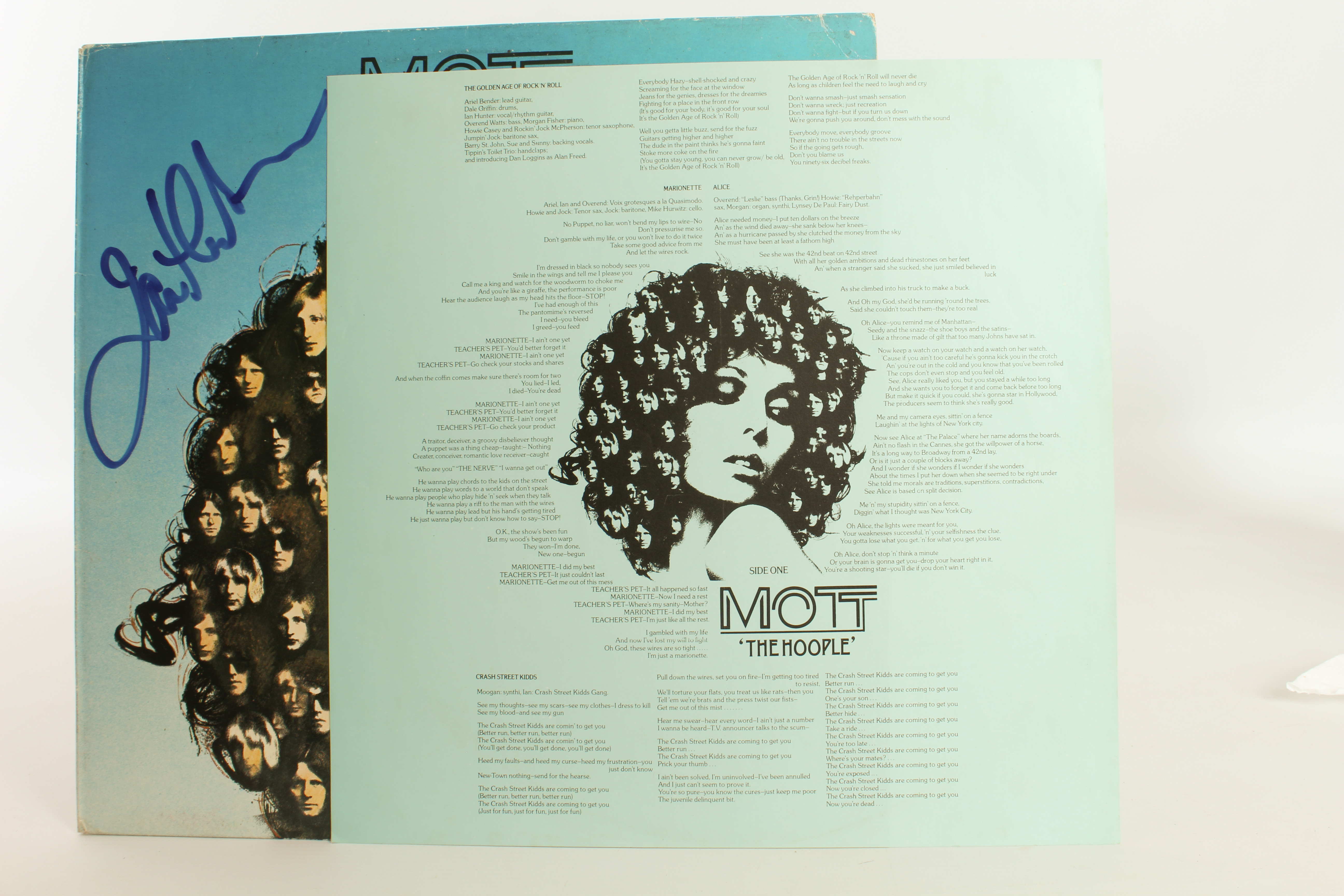 Vinyl / Autographs - Mott The Hoople - The Hoople. Original Uk album signed on front by Ian - Image 8 of 9