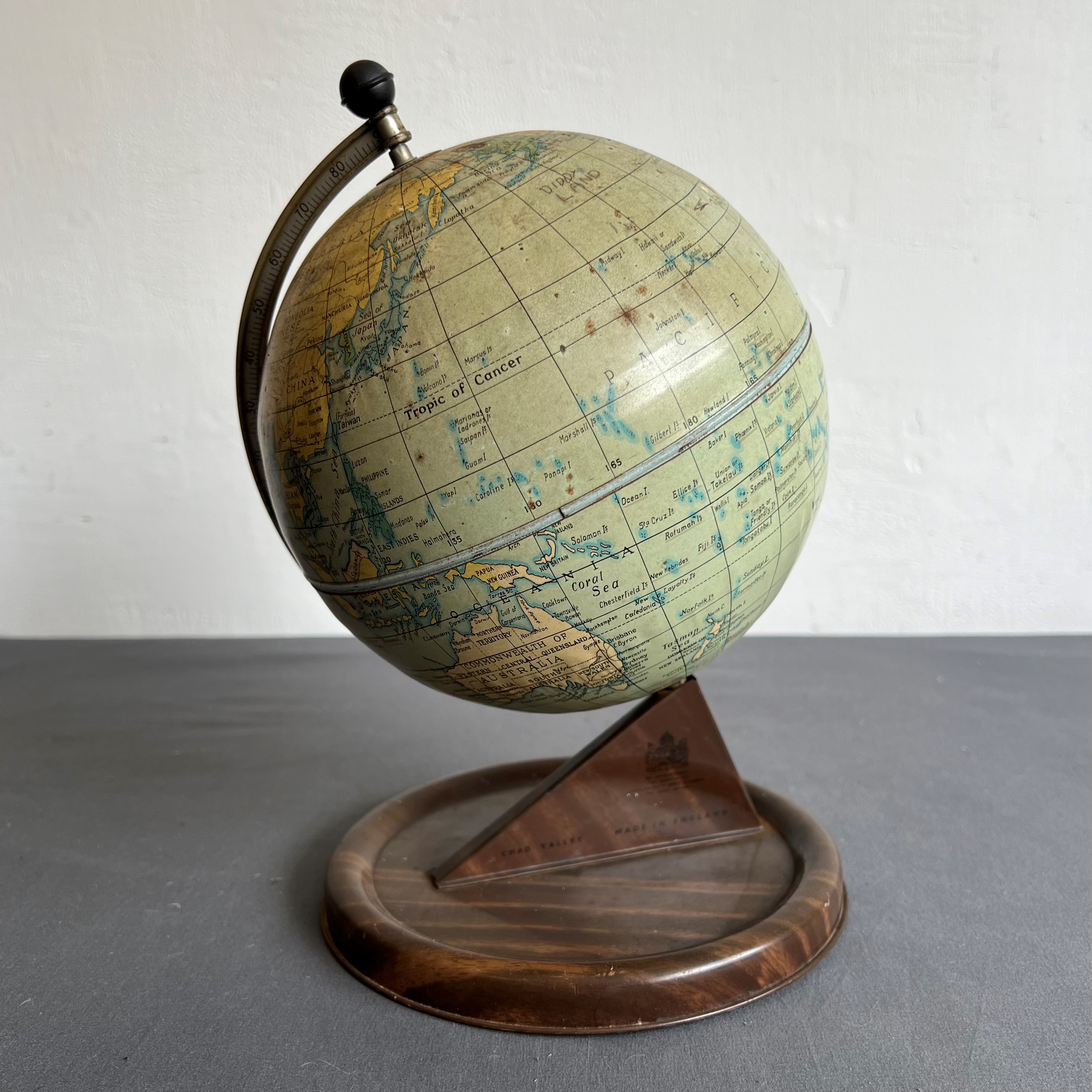 A 1950s Chad Valley tinplate childs or school globe - 27 cm high. - Image 2 of 2