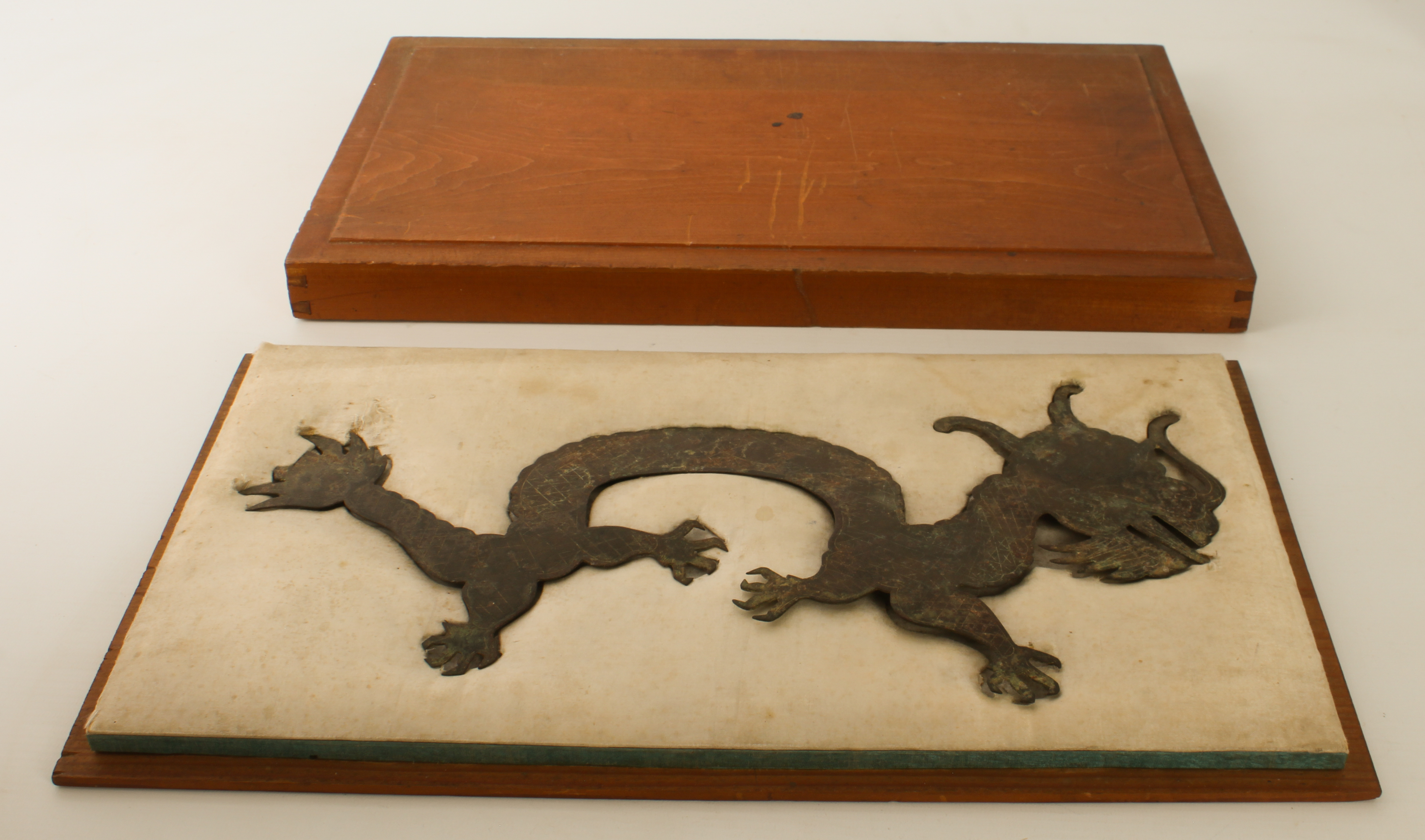 A Chinese bronze dragon plaque - probably 19th century, the long bodied, four-toed dragon with - Image 5 of 6