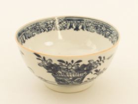 A Chinese export blue and white porcelain bowl - late 18th / early 19th century, painted with a