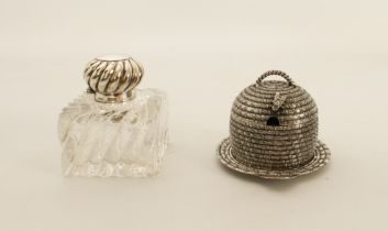 A novelty silver-plated honey pot modelled as a beehive / bee skep - modern, with glass liner, 9