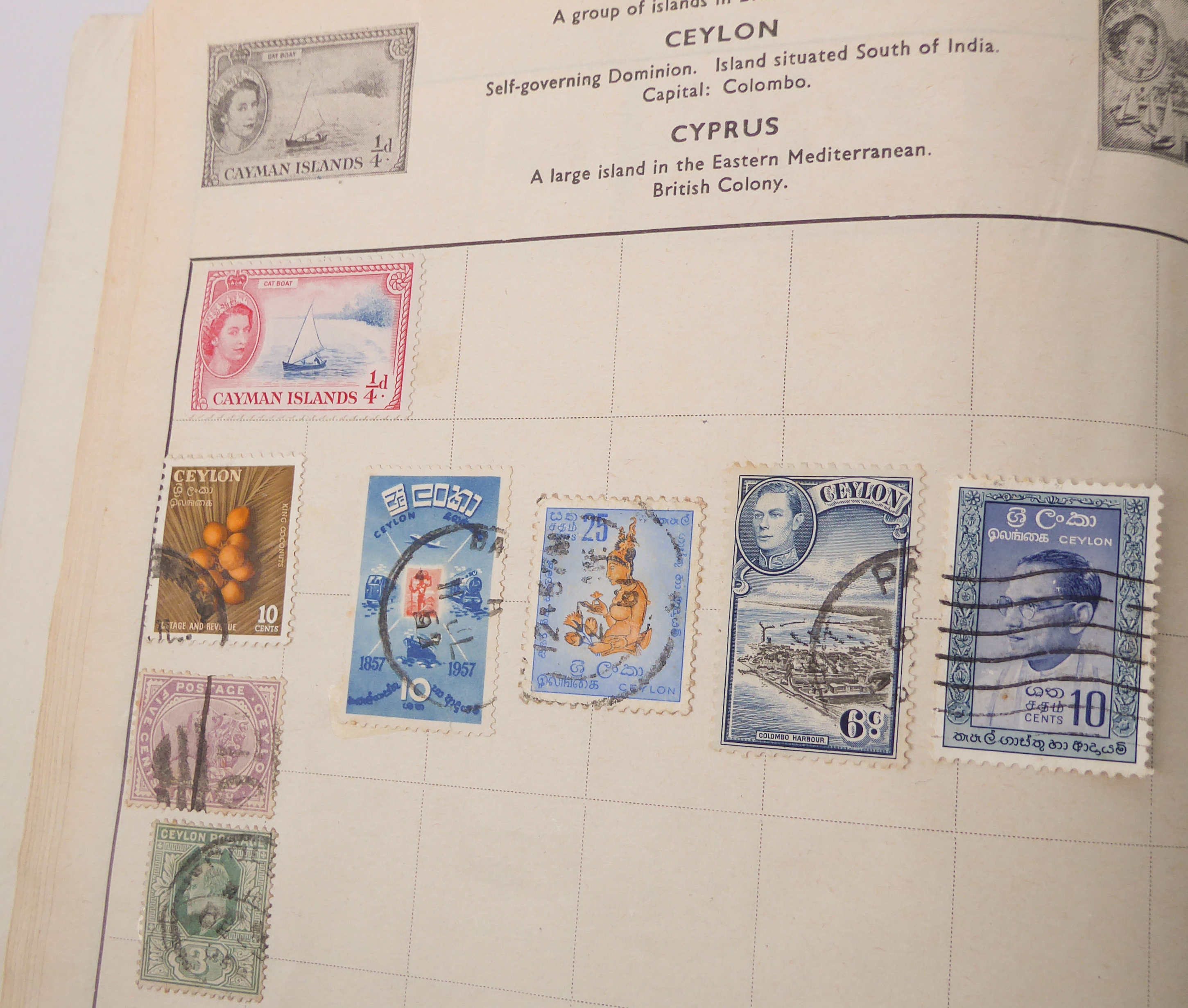 An interesting collection of albumed and semi-sorted GB and World stamps: 1. an album of hinged, - Image 14 of 37