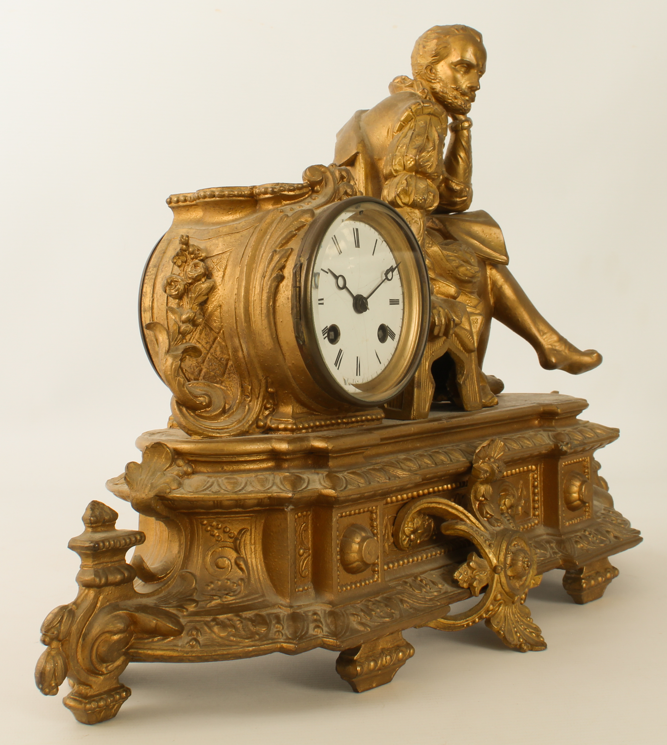 A French gilt-spelter mantel clock - early 20th century, the case with a seated figure of William - Image 2 of 5