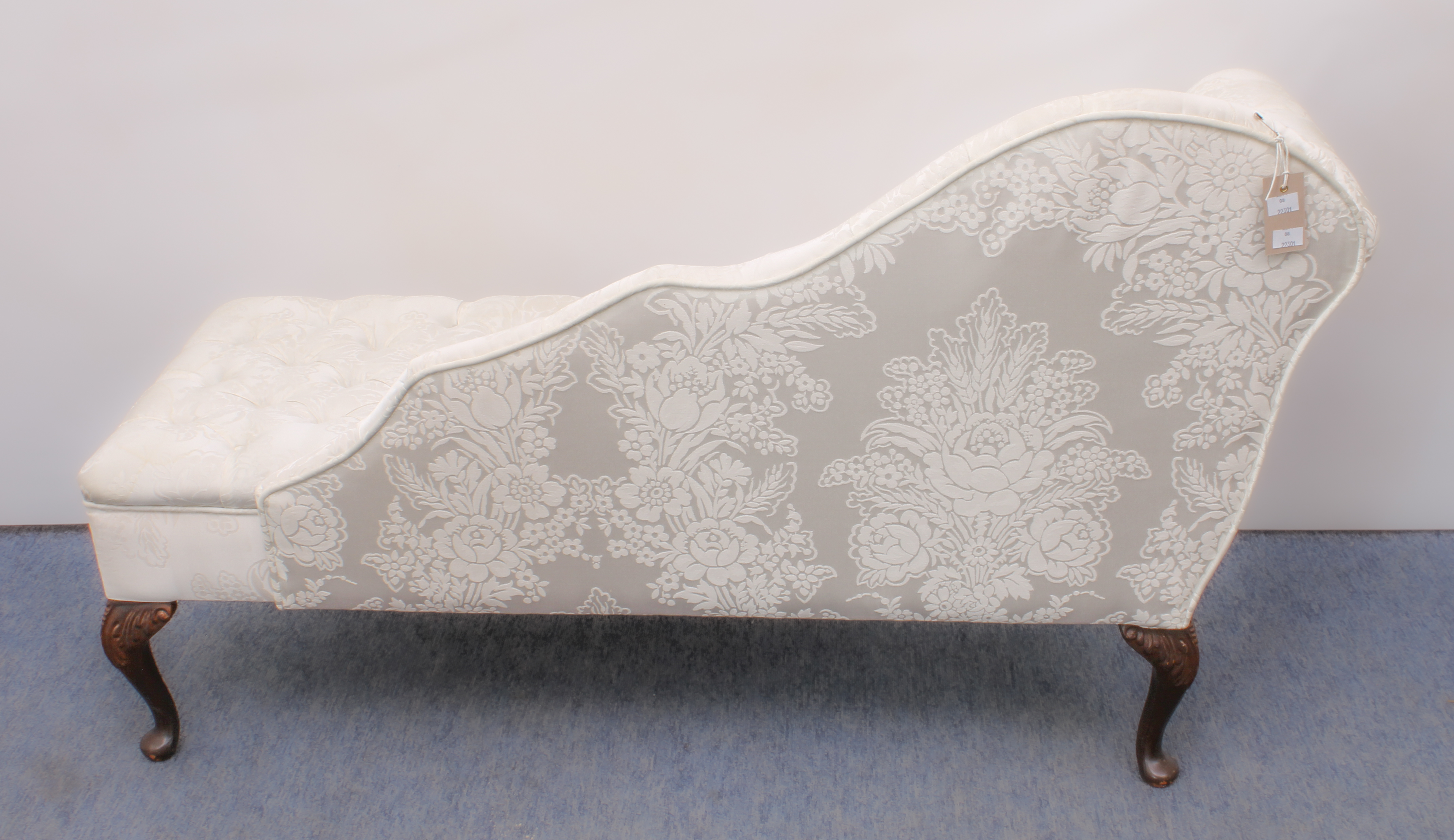 A child's chaise longue in 19th century style - late 20th century, with shaped back and slightly - Image 3 of 3