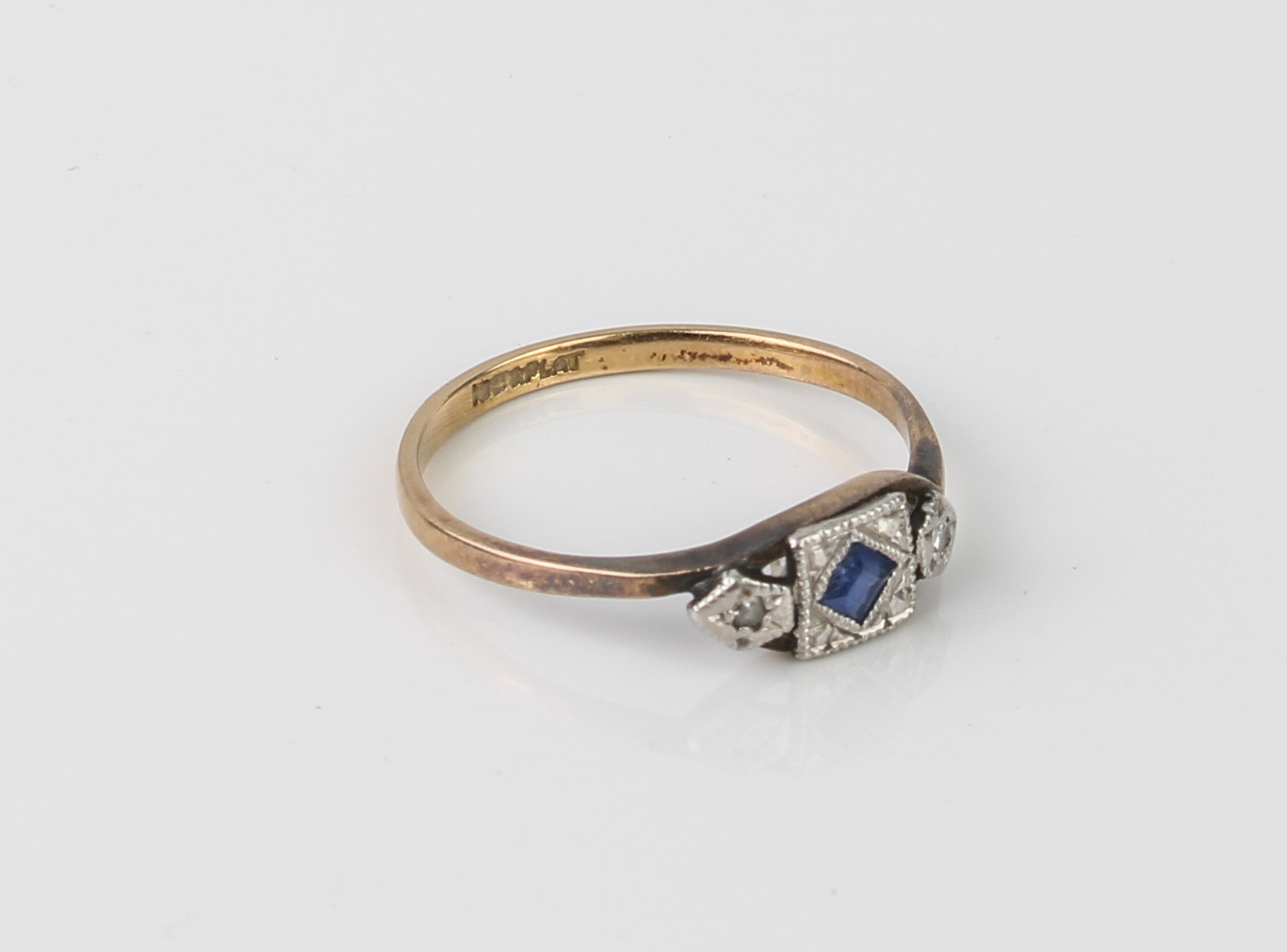 A 1920s 18ct yellow gold, platinum, sapphire and diamond three stone ring - stamped '18CT & PLAT', - Image 2 of 4