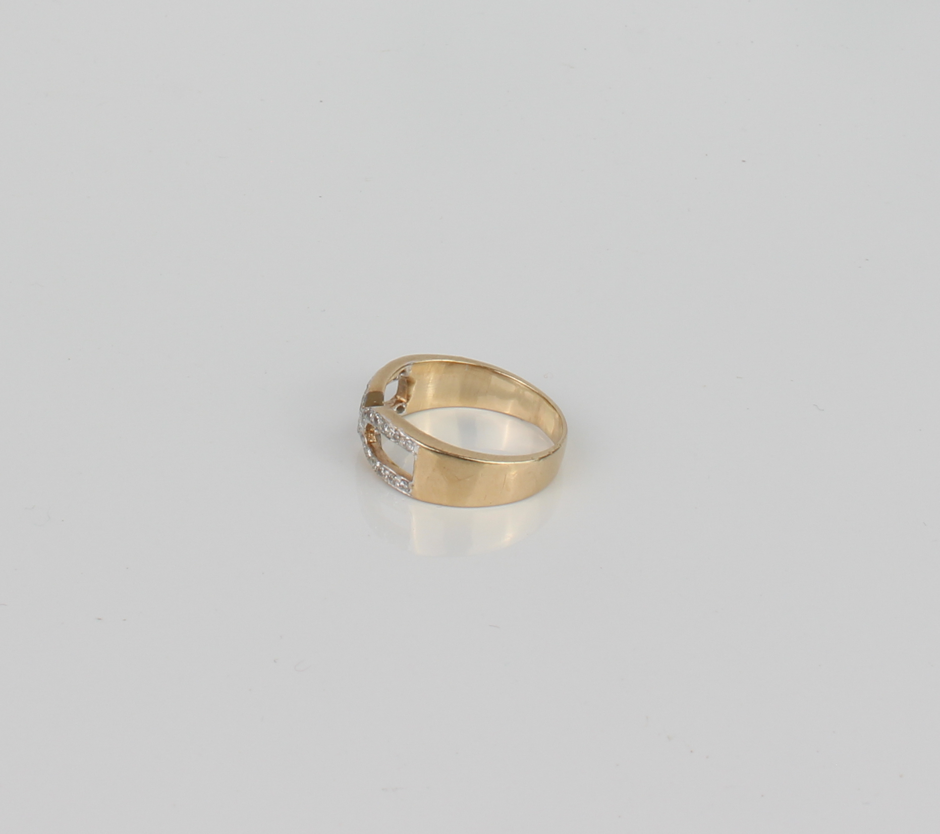 A 9ct gold and diamond 'double D' ring - London hallmarks, size Q, 4.4g. - Image 2 of 3