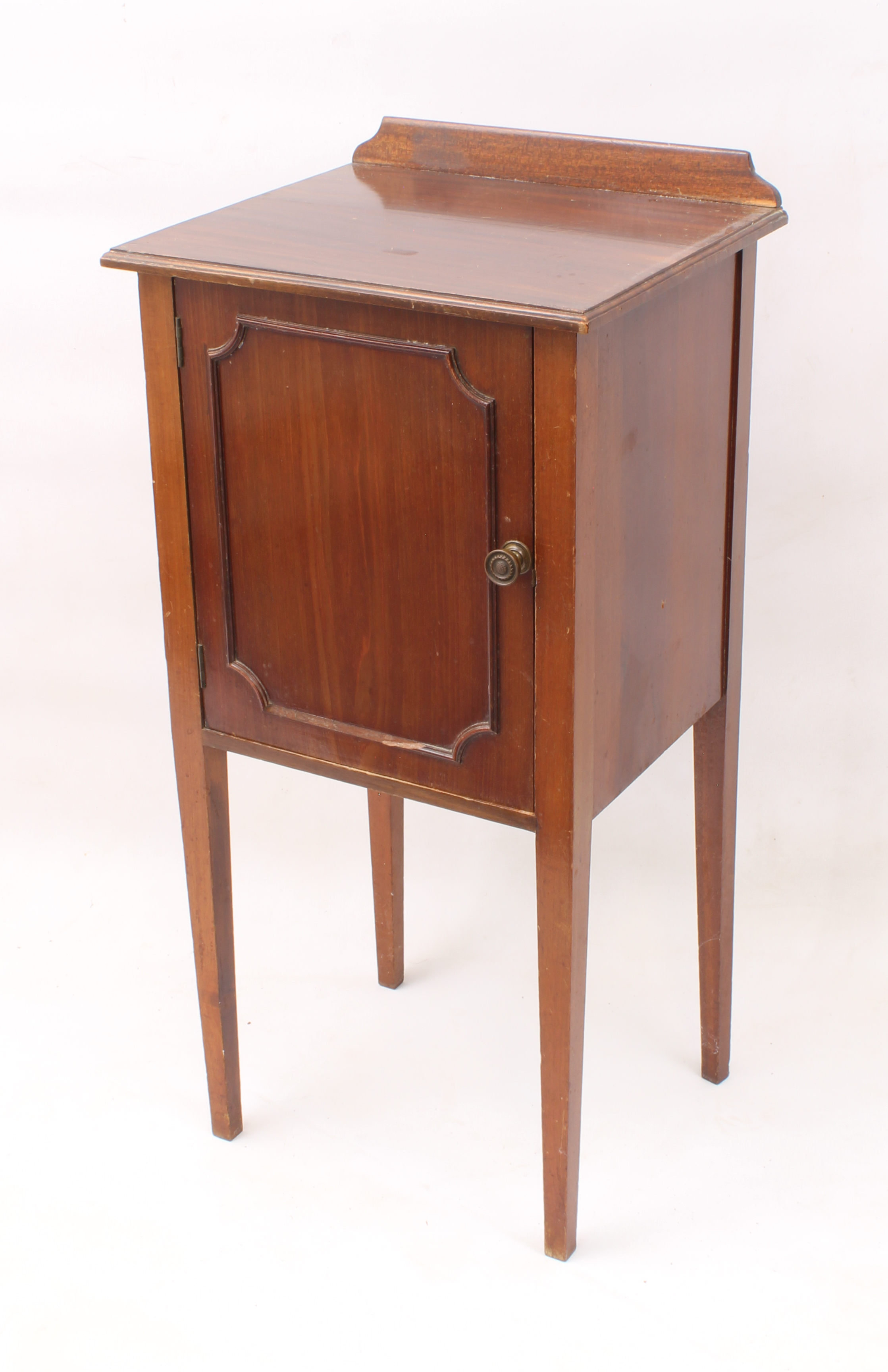 A bedside cabinet and a bedside chest: 1. Edwardian mahogany cabinet, moulded top with short upstand - Image 2 of 6