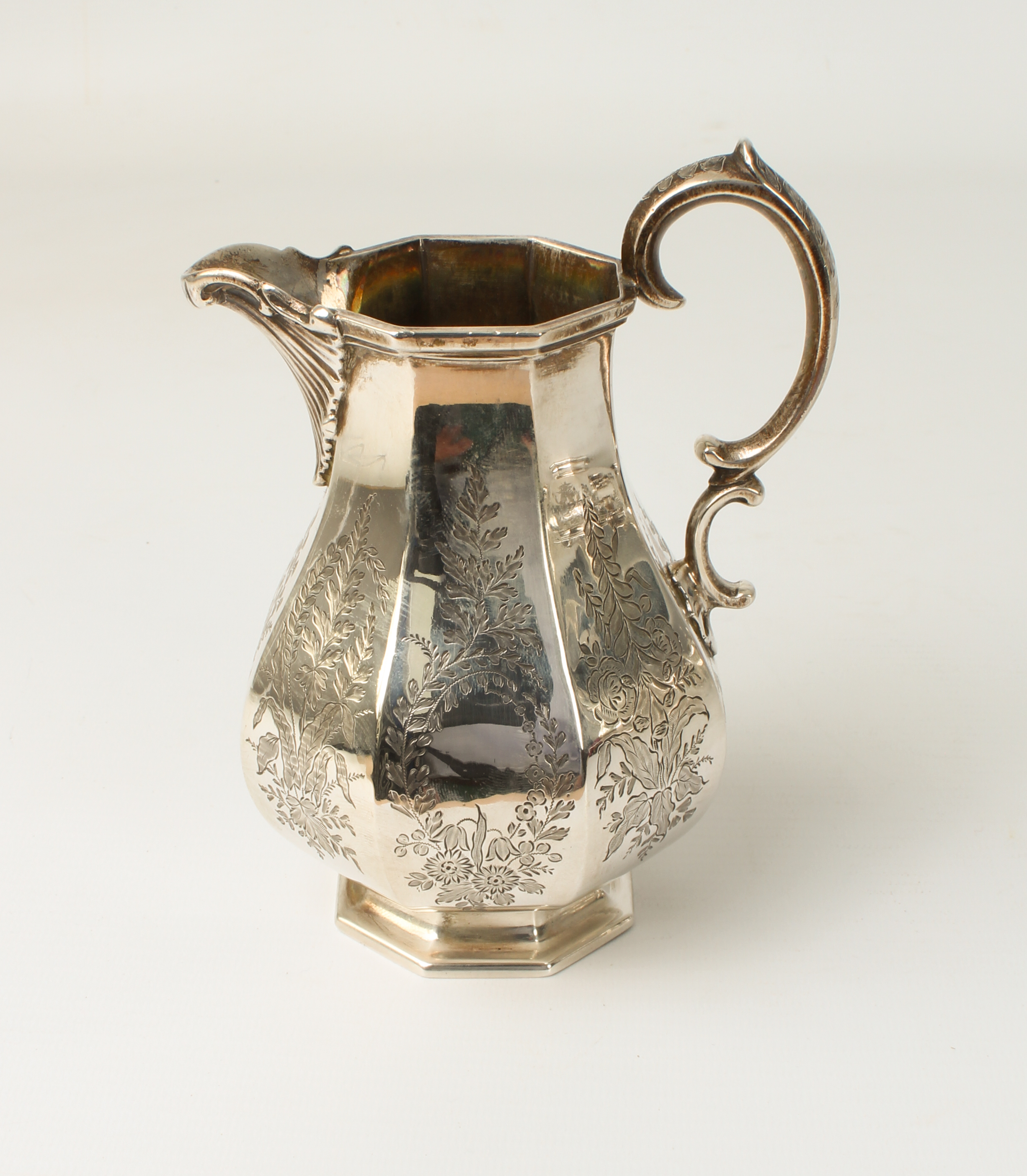 A Victorian silver four-piece tea and coffee service - Goldsmiths Alliance Ltd (Samuel Smily), - Bild 9 aus 19