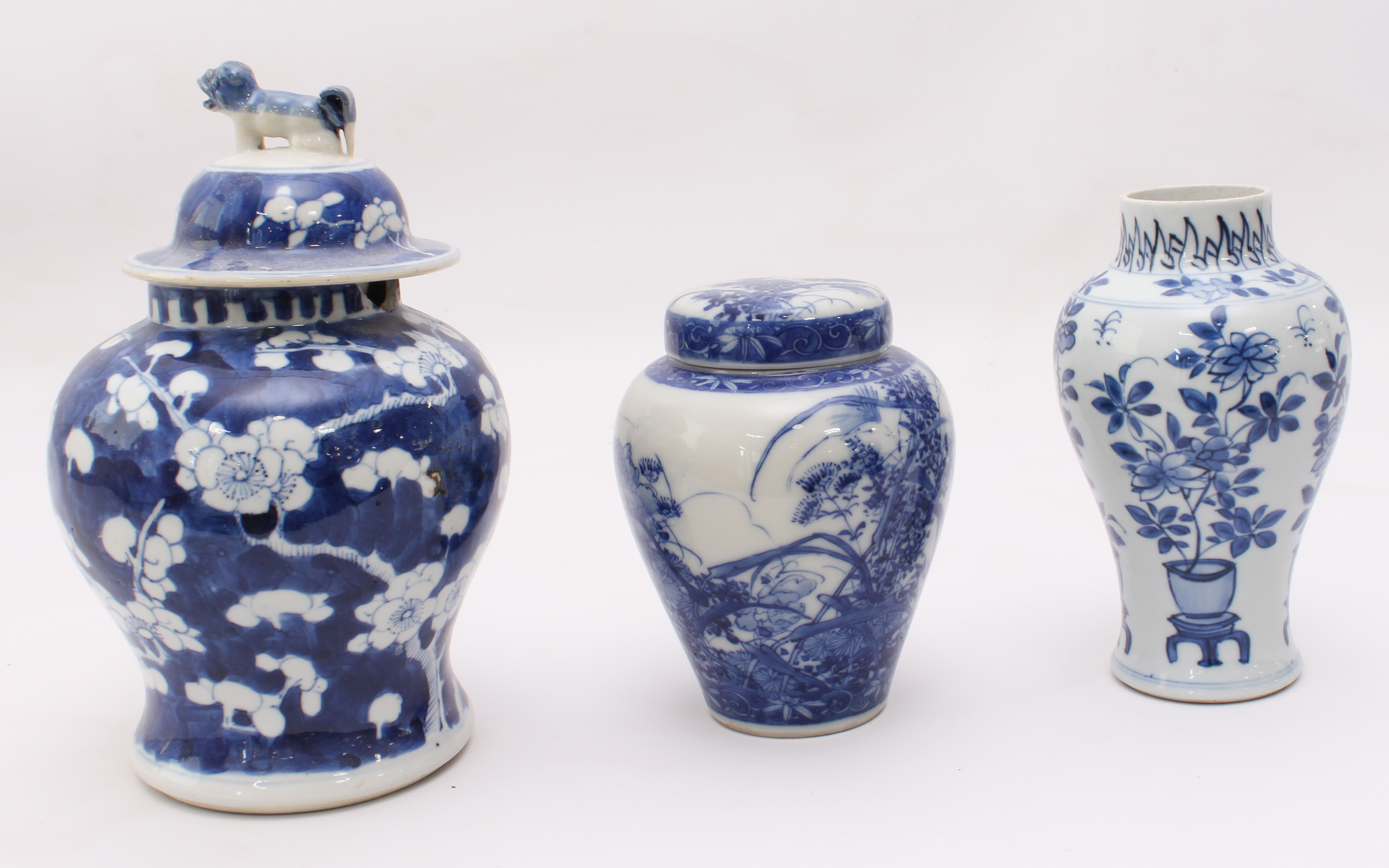 Nine pieces of 20th century Chinese blue-and-white porcelain and two Japanese: 1. two moon flasks - Image 4 of 4