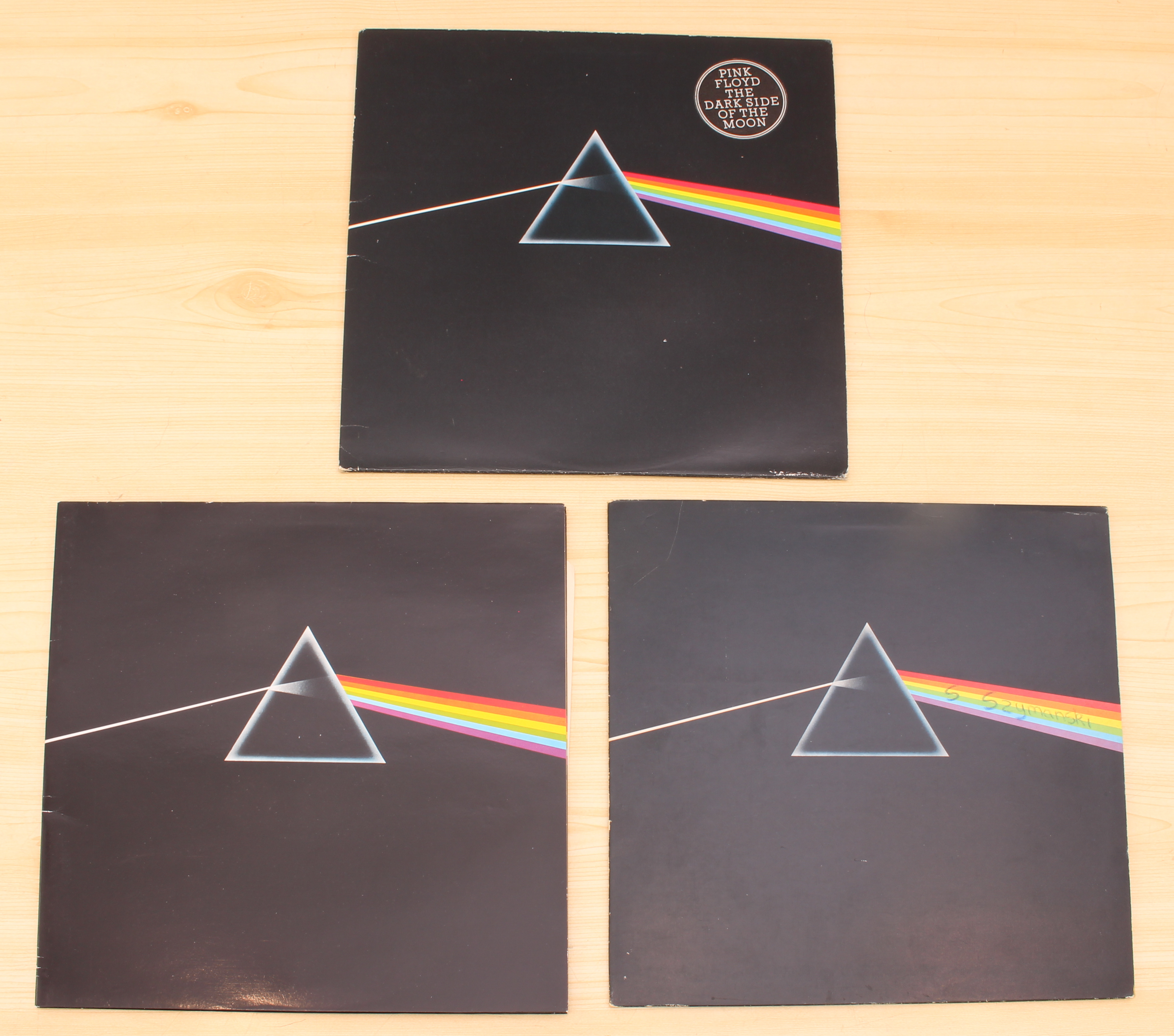 Three copies of Pink Floyd's Dark Side of the Moon to include: A3/B2 matrix; A3/B3 matrix and A11/ - Image 2 of 2