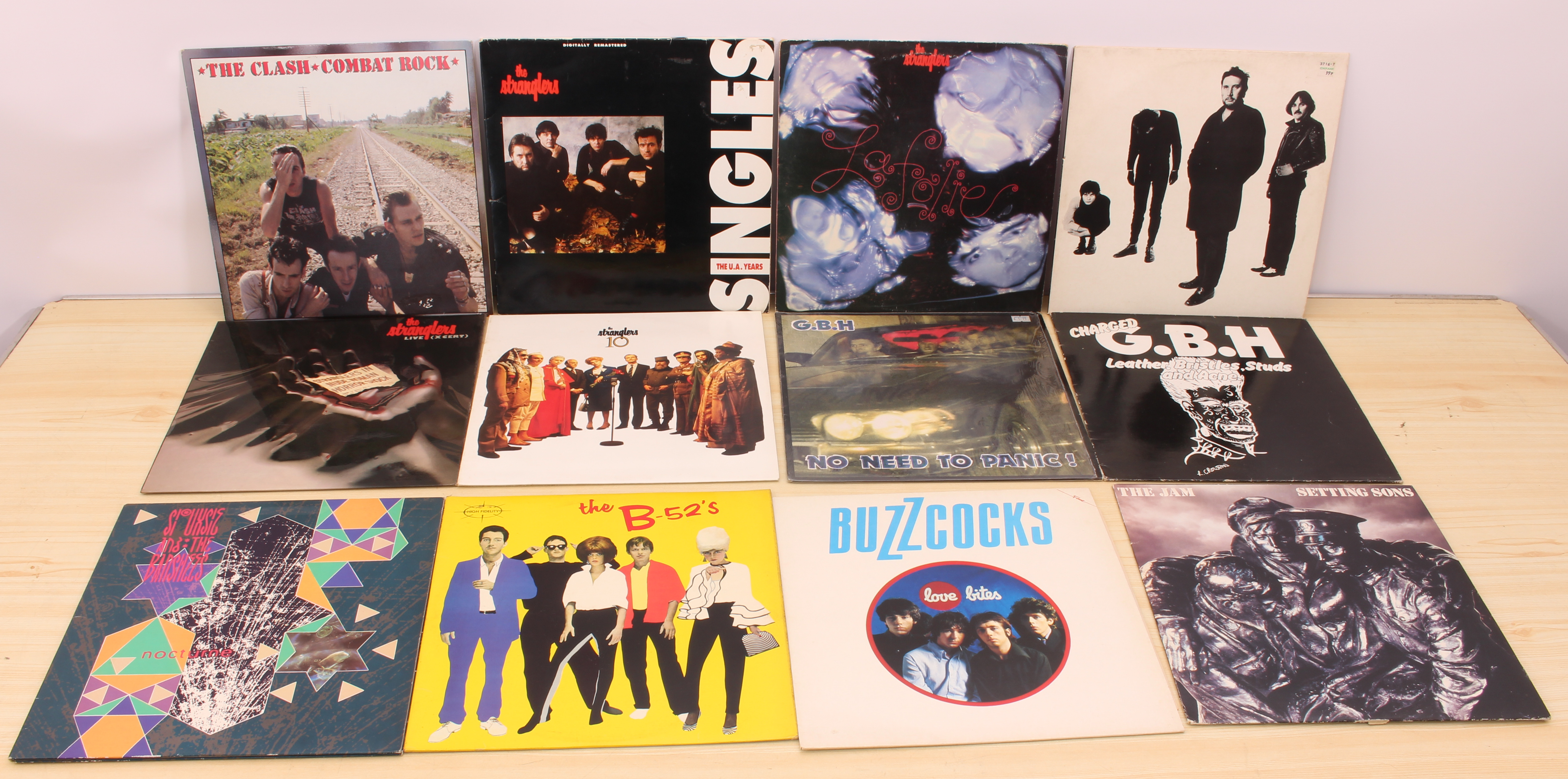 79 Punk and New Wave albums to include: The Clash; The Stranglers x 5; Charged G.B.H. x 2; - Bild 5 aus 11