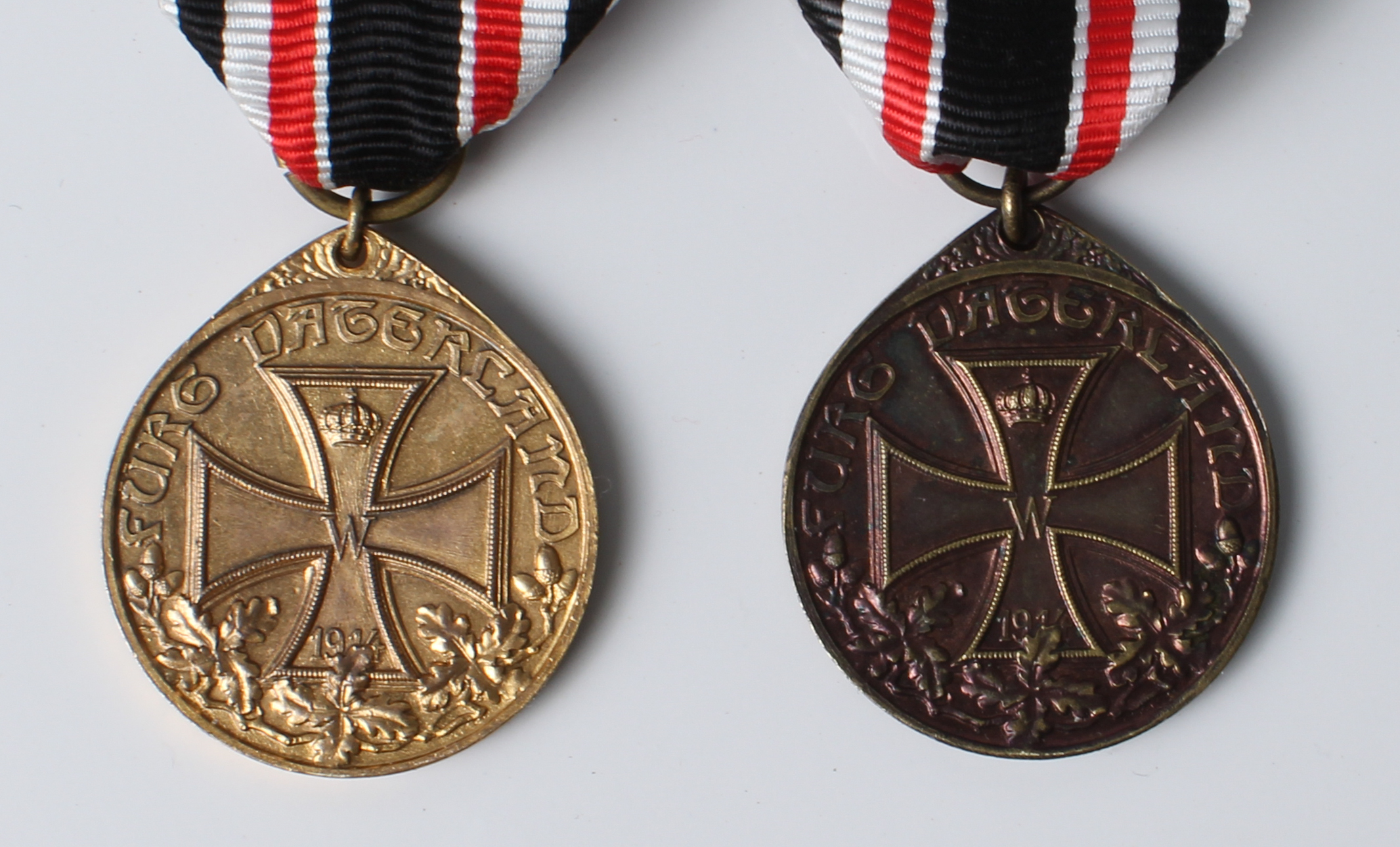 Two German World War Honorary Memorial Medals (Weimar Republic, German Legion of Honour) - one - Bild 2 aus 3