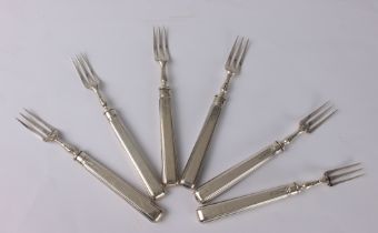 A set of six George V silver pickle forks - Asprey & Co. Ltd., London 1919, gross weight 164.5g.