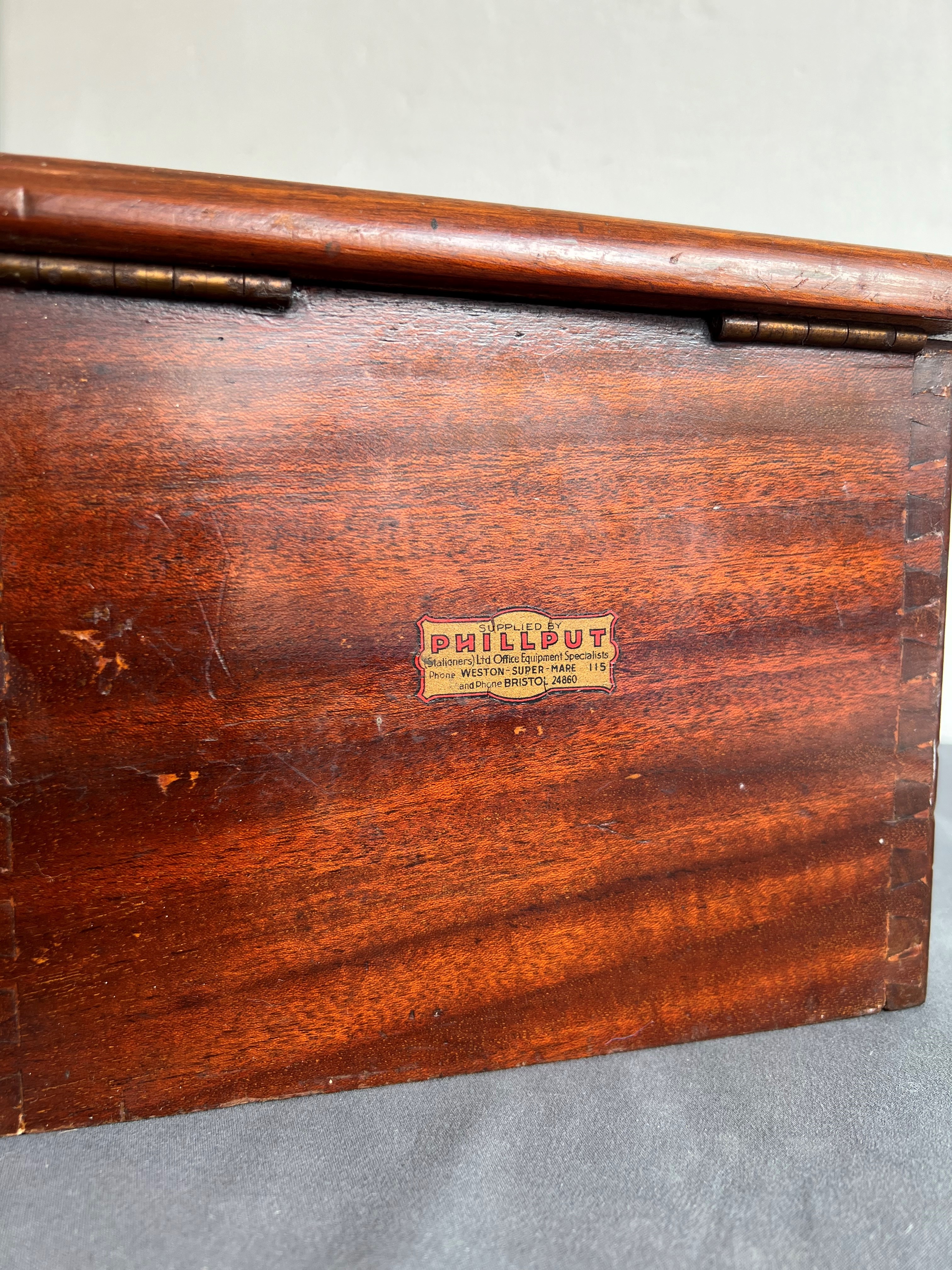 An antique mahogany counter top shop till - with plated fittings, 44.5 x 23.5 x 17.5 cm. - Image 2 of 4