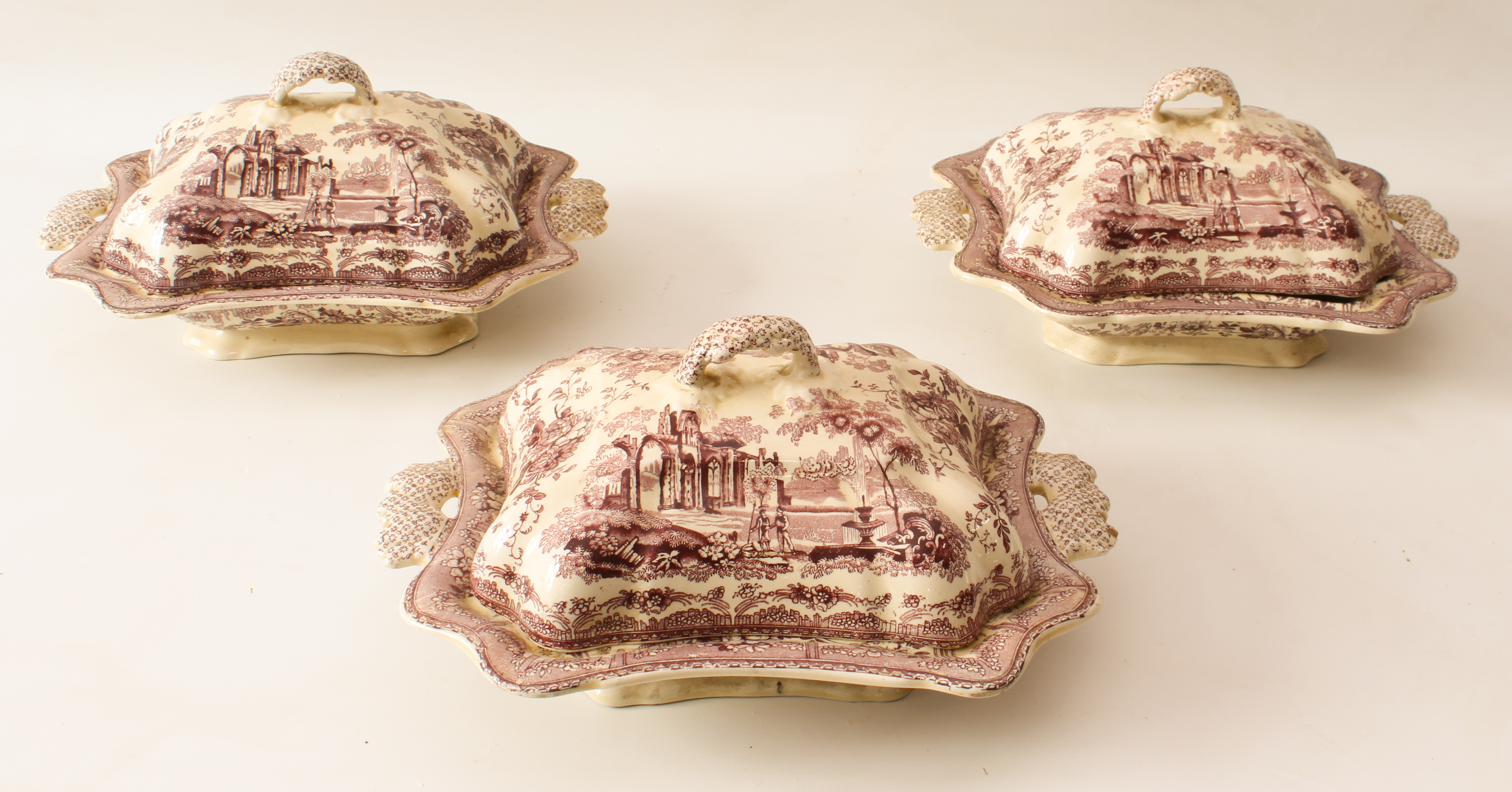 A Masons Patent Ironstone part dinner service - early 20th century, transfer decorated in dark red - Image 4 of 5