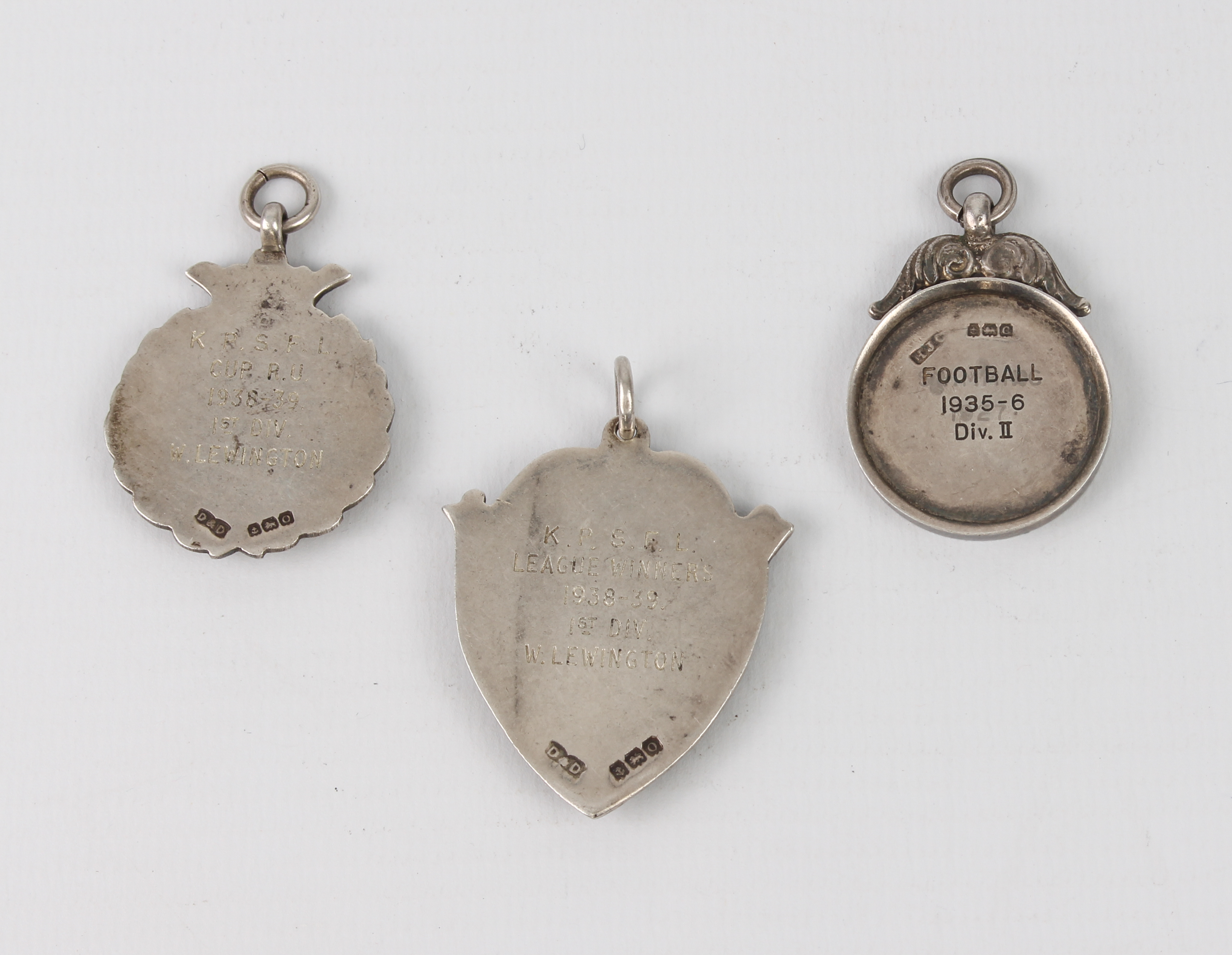 Three hallmarked silver football medals (KPSFL League Winners 1938-39, 1st Division W Lewigton); - Bild 2 aus 2