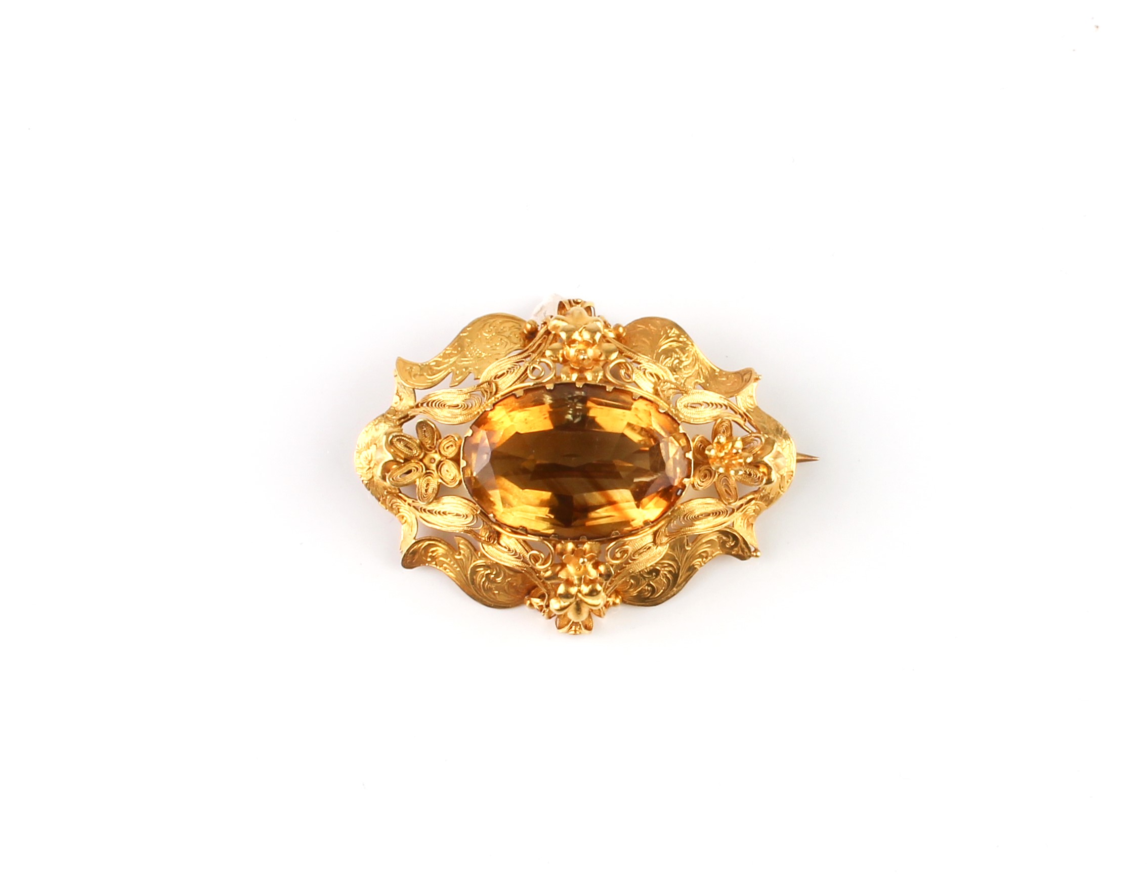 A mid-19th century 18ct gold and citrine brooch - the 21.5 x 14.5mm oval, mixed cut citrine - Image 2 of 4