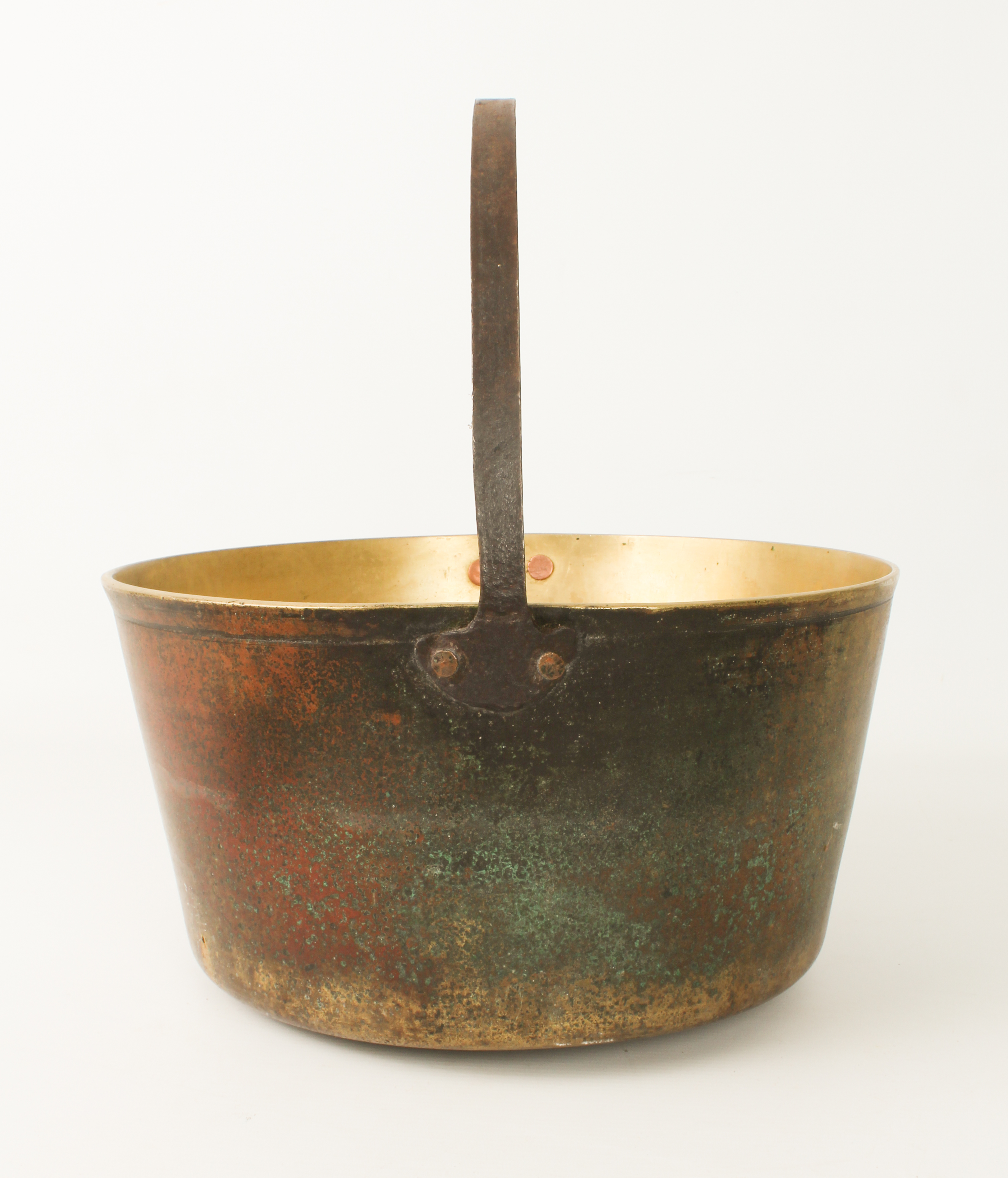A mixed lot of four: 1. a 19th century preserve pan with fixed (non-swing) handle, 36 cm high x 32 - Image 9 of 11