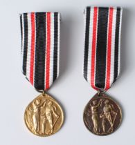 Two German World War Honorary Memorial Medals (Weimar Republic, German Legion of Honour) - one