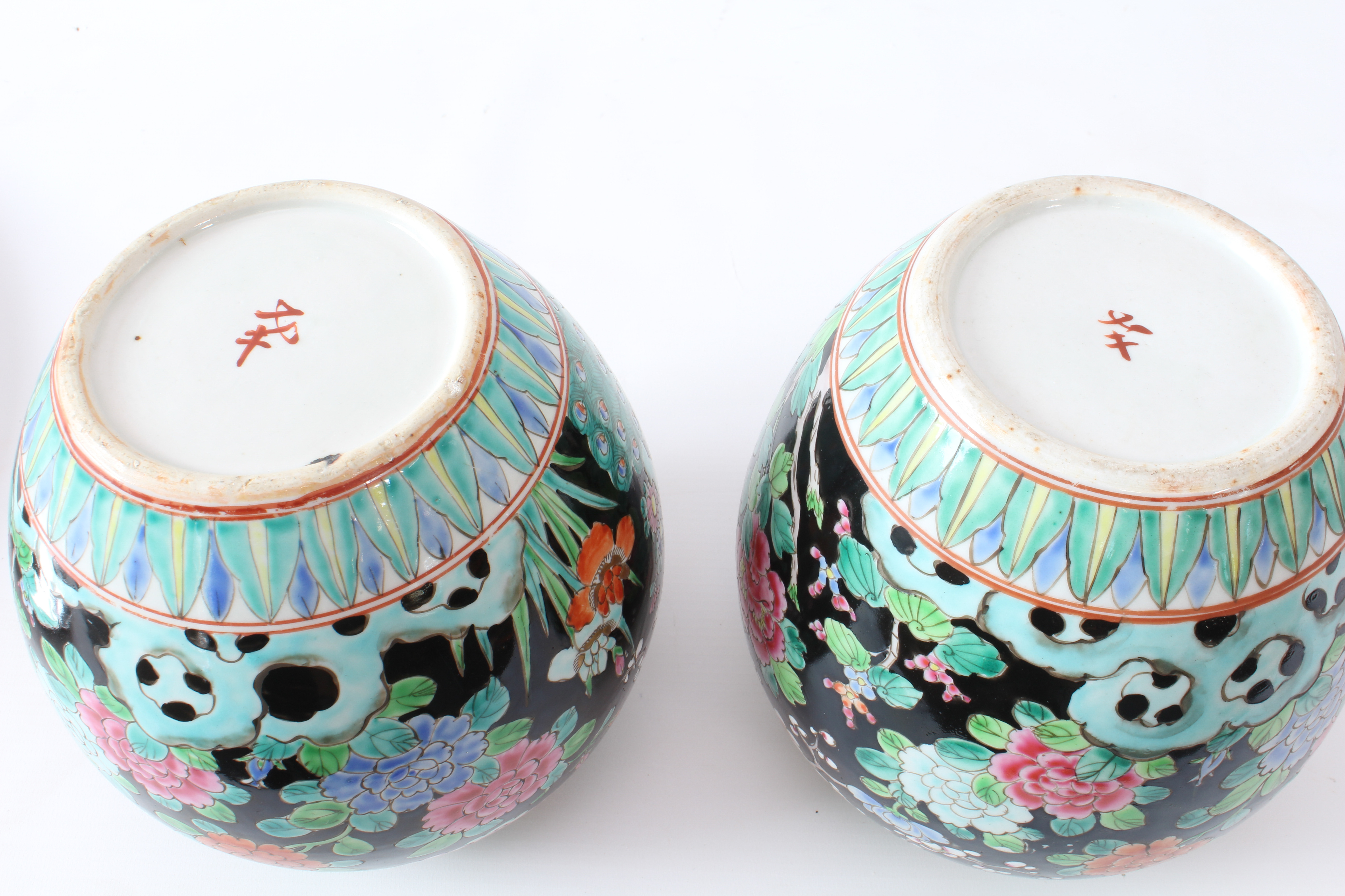 Five pieces of 20th century Chinese porcelain: a pair of garlic neck bottle vases, painted in the - Image 3 of 7
